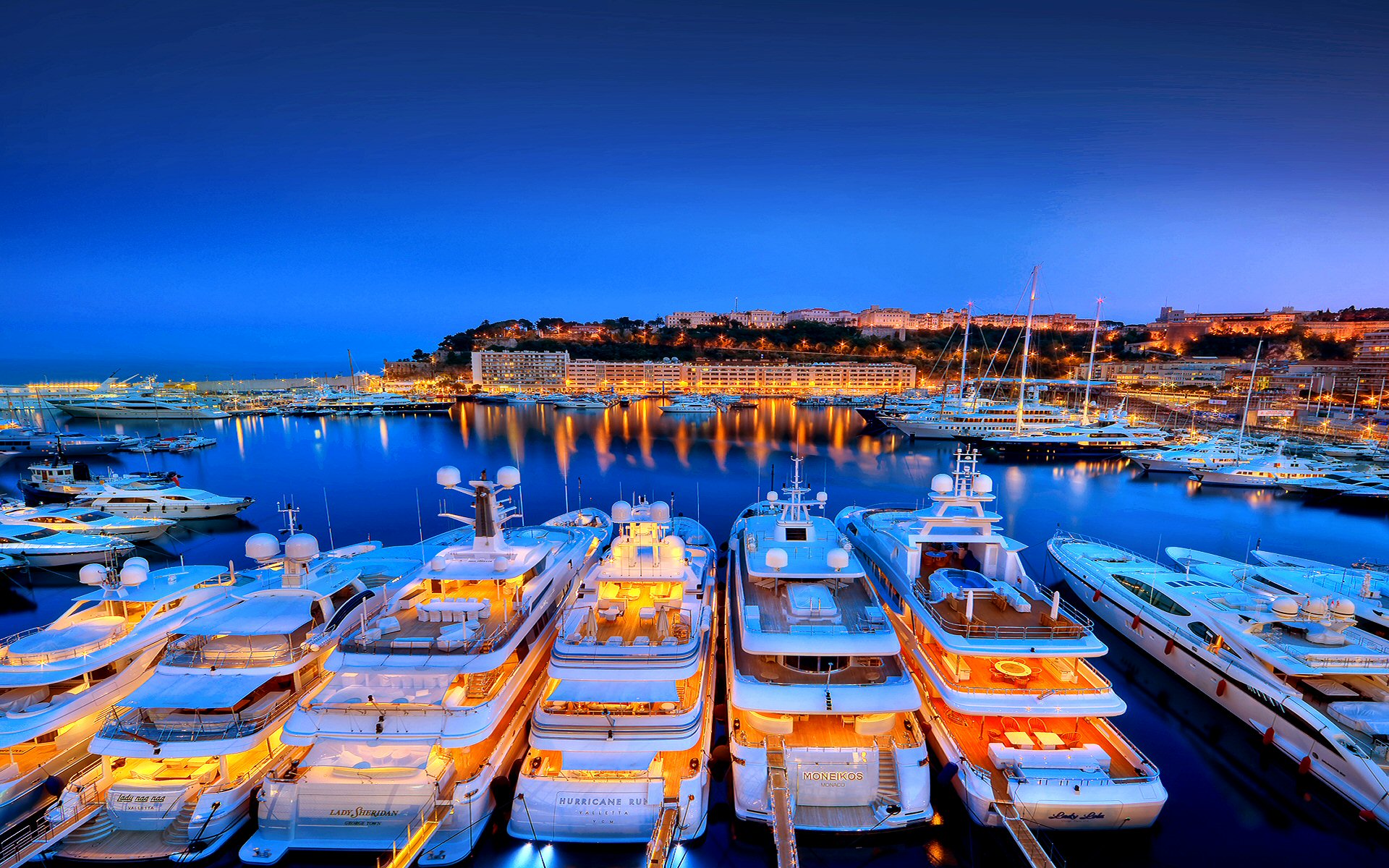 Reflection Yacht Monaco Azure Harbor 1920x1200