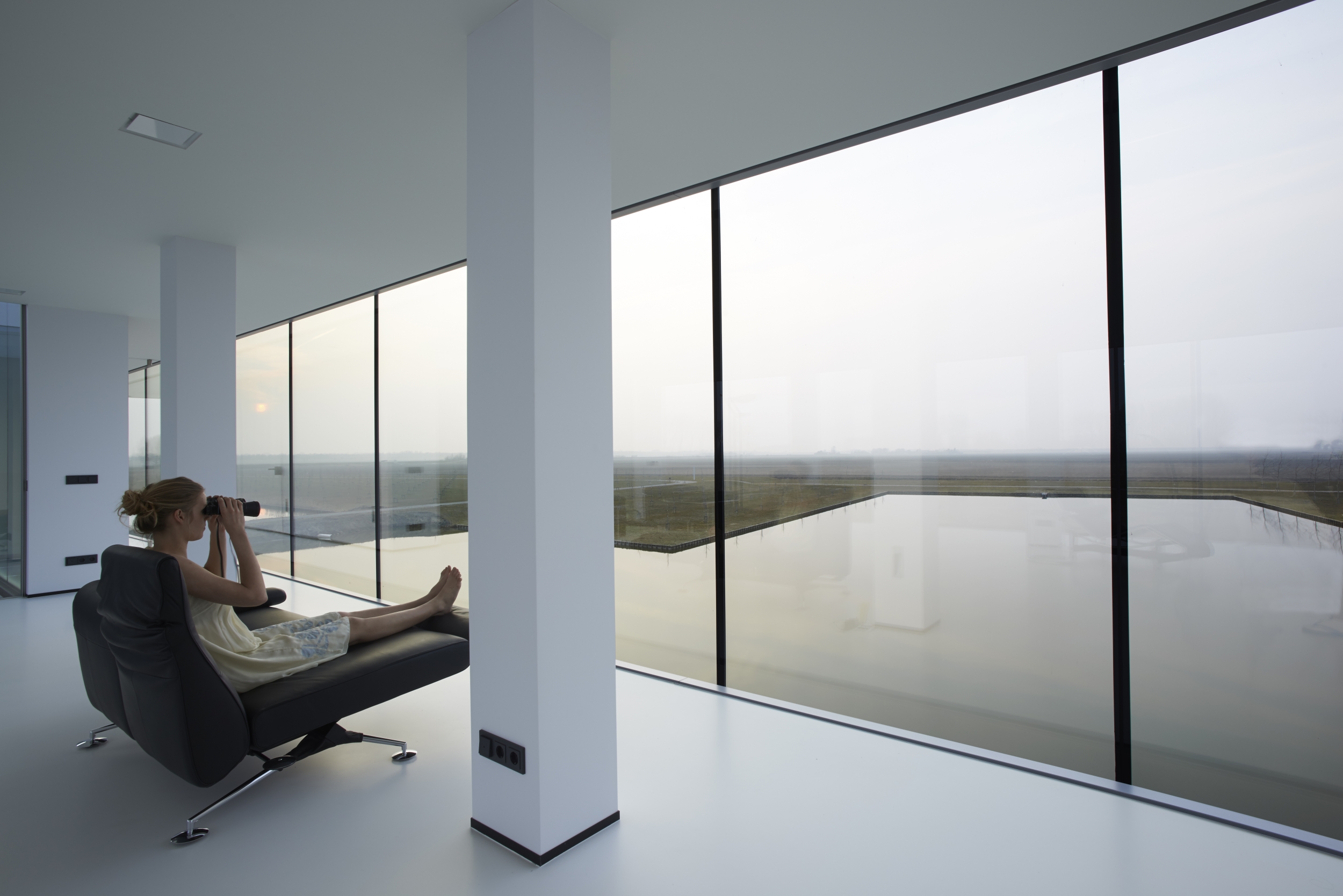 Modern Architecture Building House Glass Women Window Binoculars Column Water Couch Barefoot Interio 2500x1668