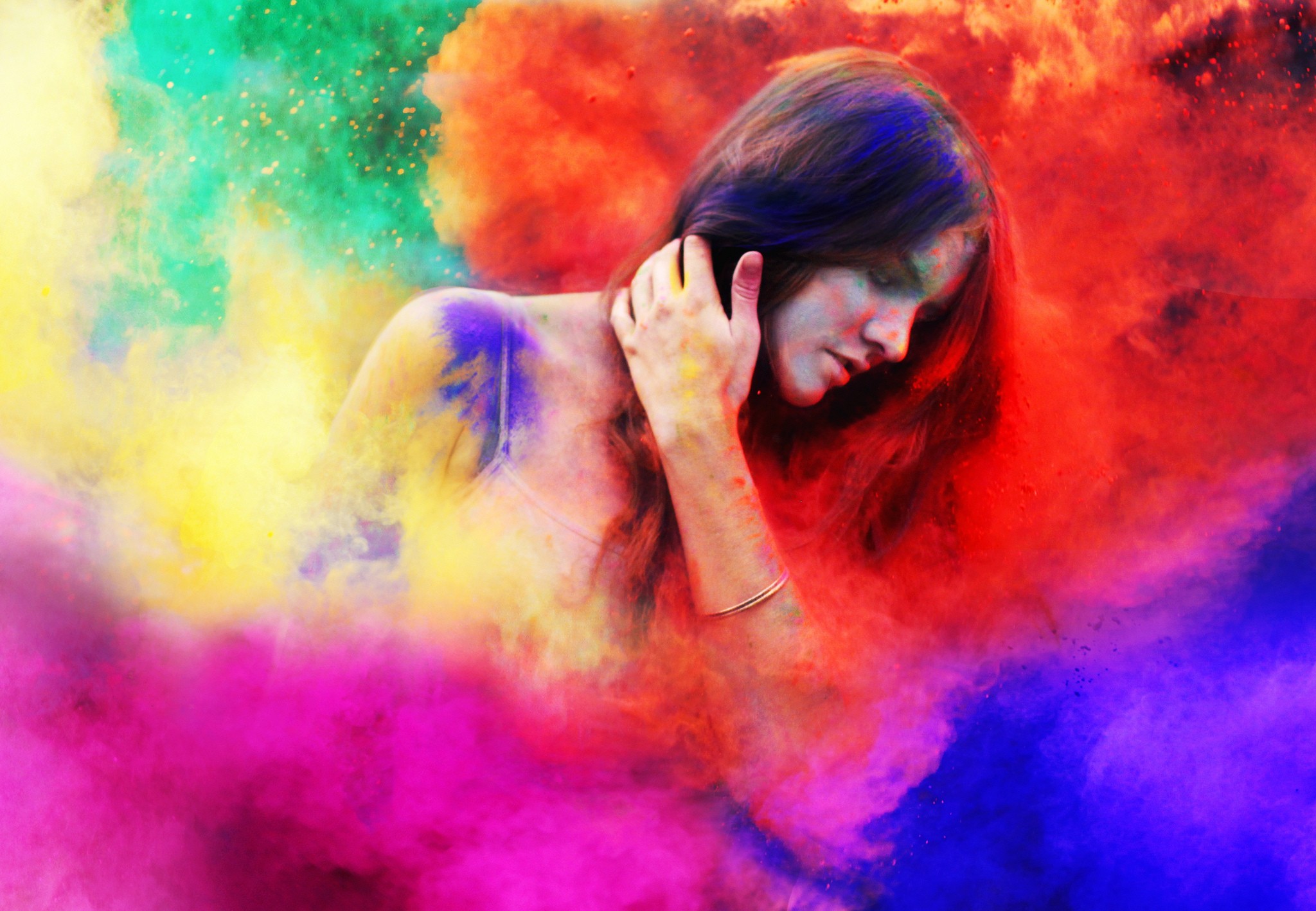 Women Colorful Dust Festivals Holi Festival Closed Eyes 2048x1417