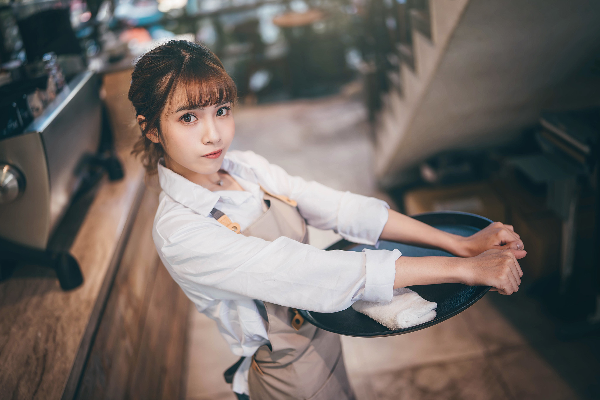Model Asian Women Women Indoors Brunette Bangs White Shirt Waitress 2047x1365