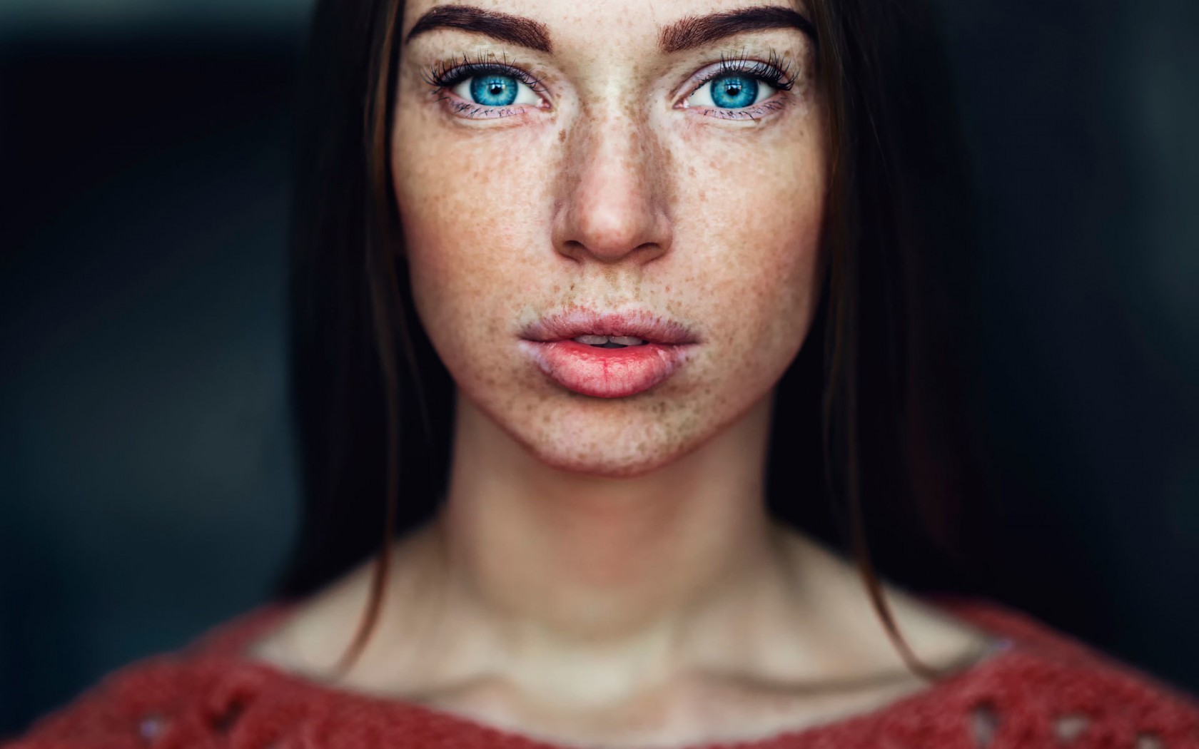 Women Brunette Blue Eyes Freckles Face Looking At Viewer Wallpaper Resolution1680x1050 Id 