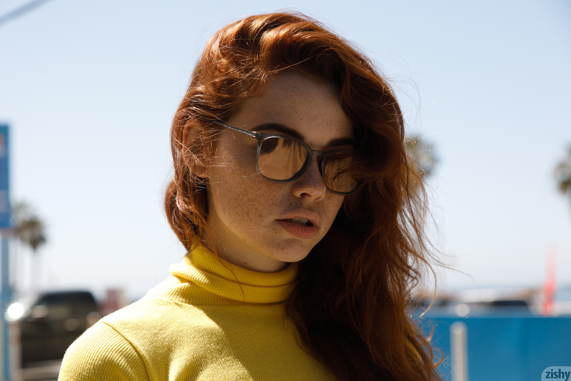 Women Model Redhead Long Hair Women Outdoors Street Santa Monica California Yellow Tops Freckles Wom 1920x1280