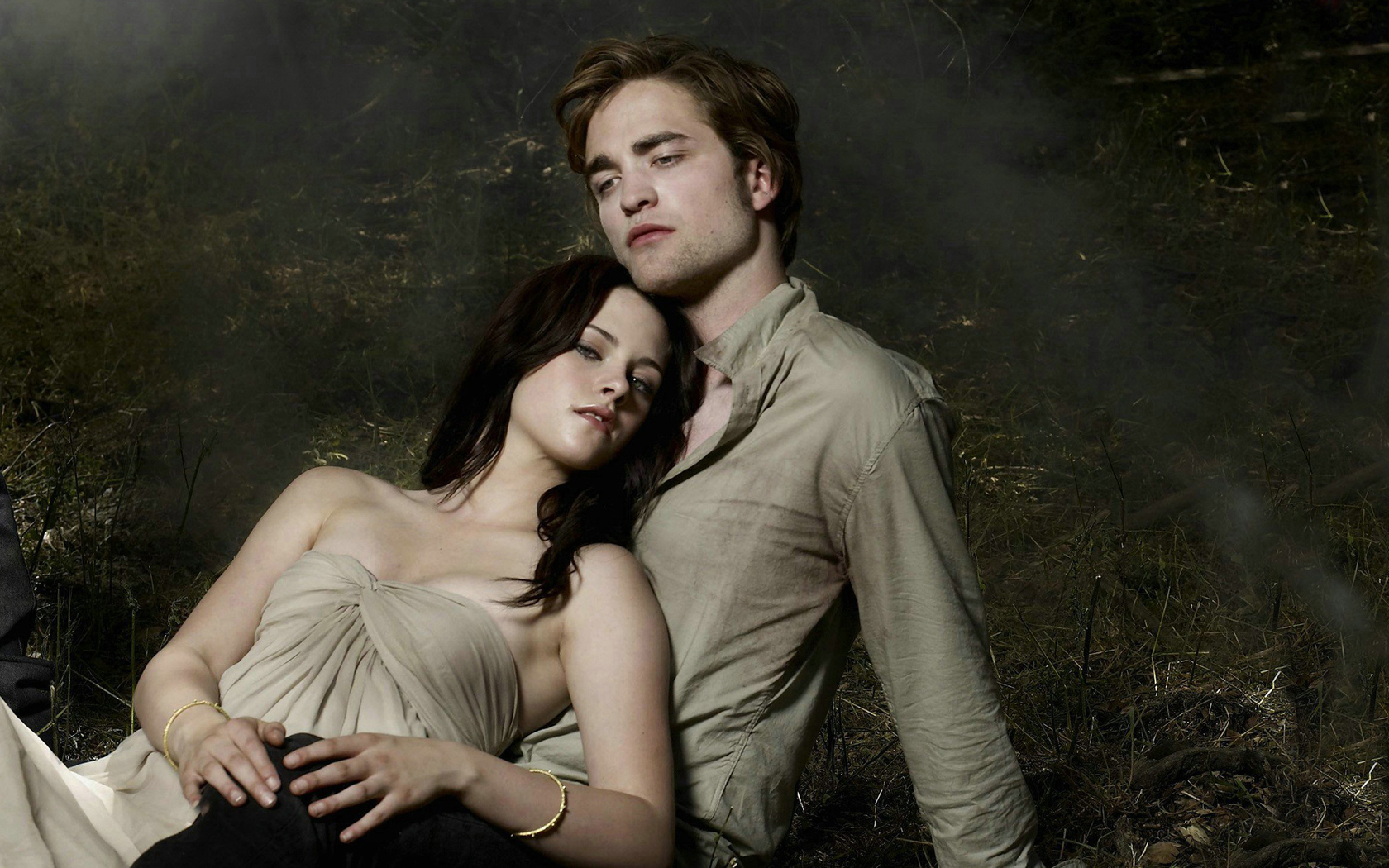 Kristen Stewart Robert Pattinson Edward Cullen Bella Swan Wallpaper -  Resolution:1680x1050 - ID:559763 