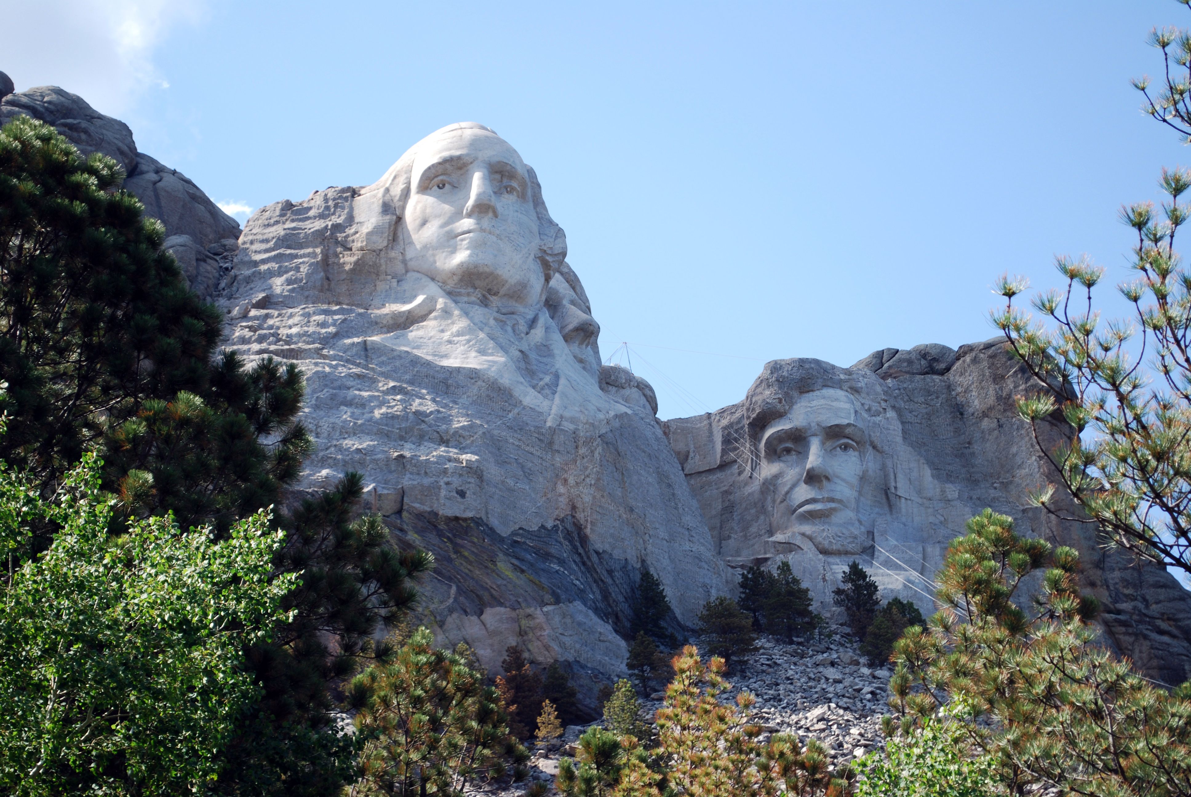 Mount Rushmore 3872x2592