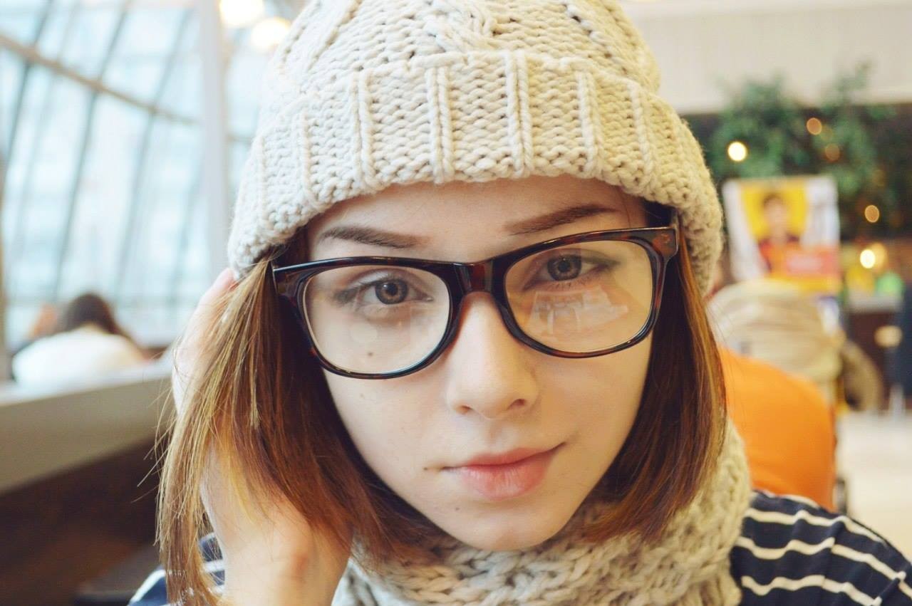 Katya Lischina Women Women With Glasses 1280x851