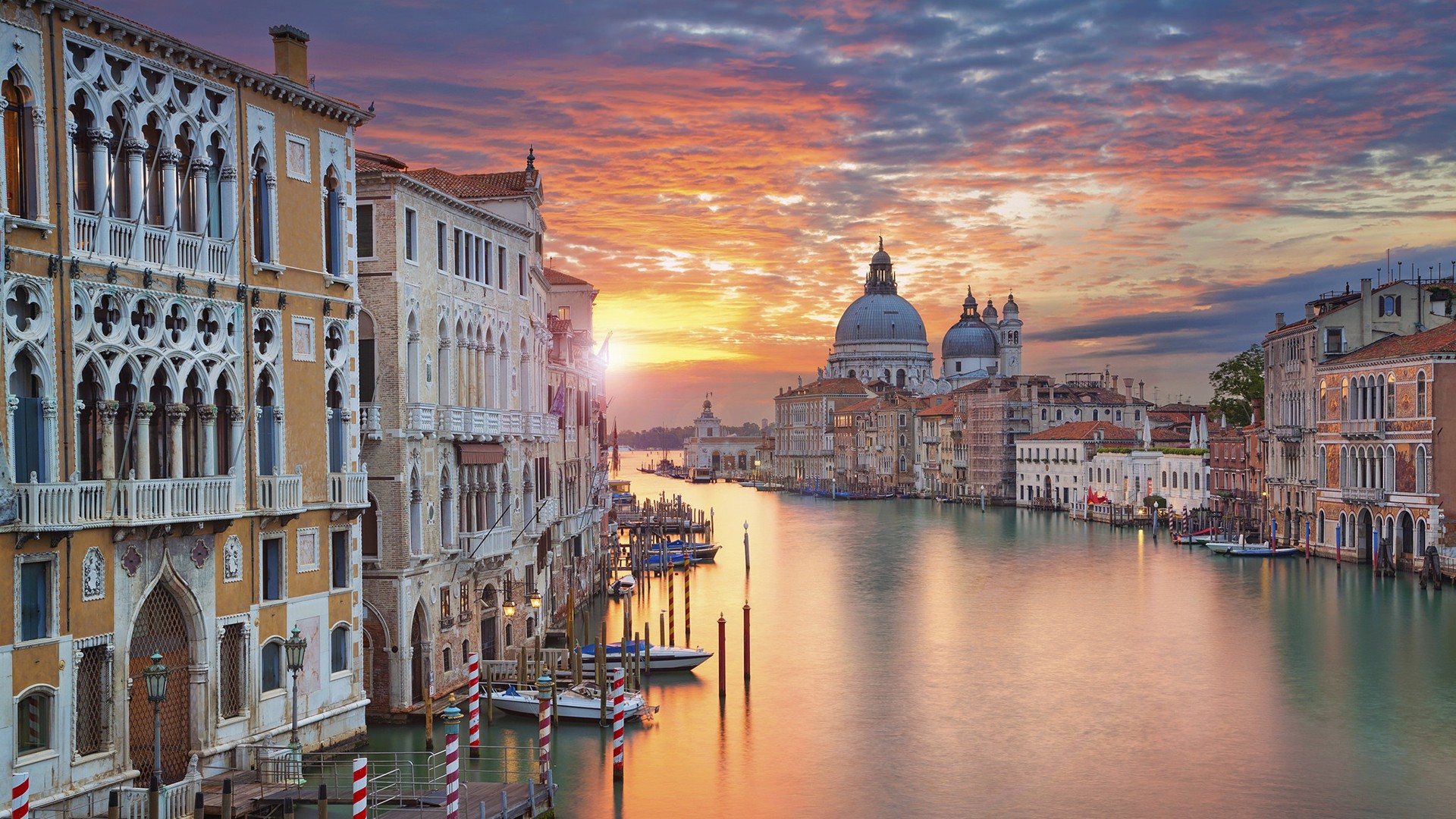 Venice Cityscape Italy Water Grand Canal Boat Sky Clouds Cathedral Town 1920x1080