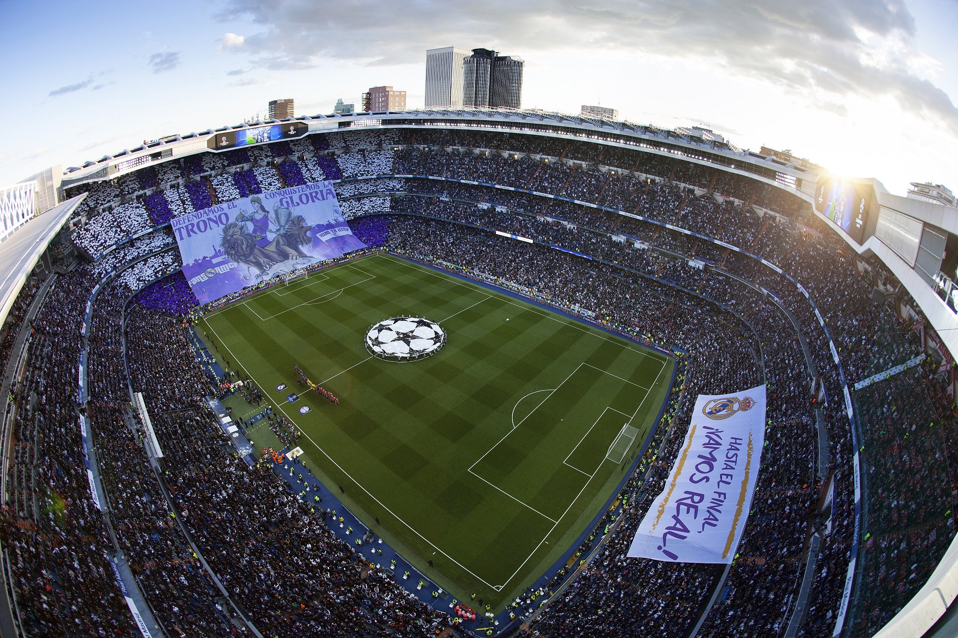 Santiago Bernabeu Stadium Real Madrid Soccer Soccer Field Soccer Clubs Champions League Crowds Stadi 1920x1280
