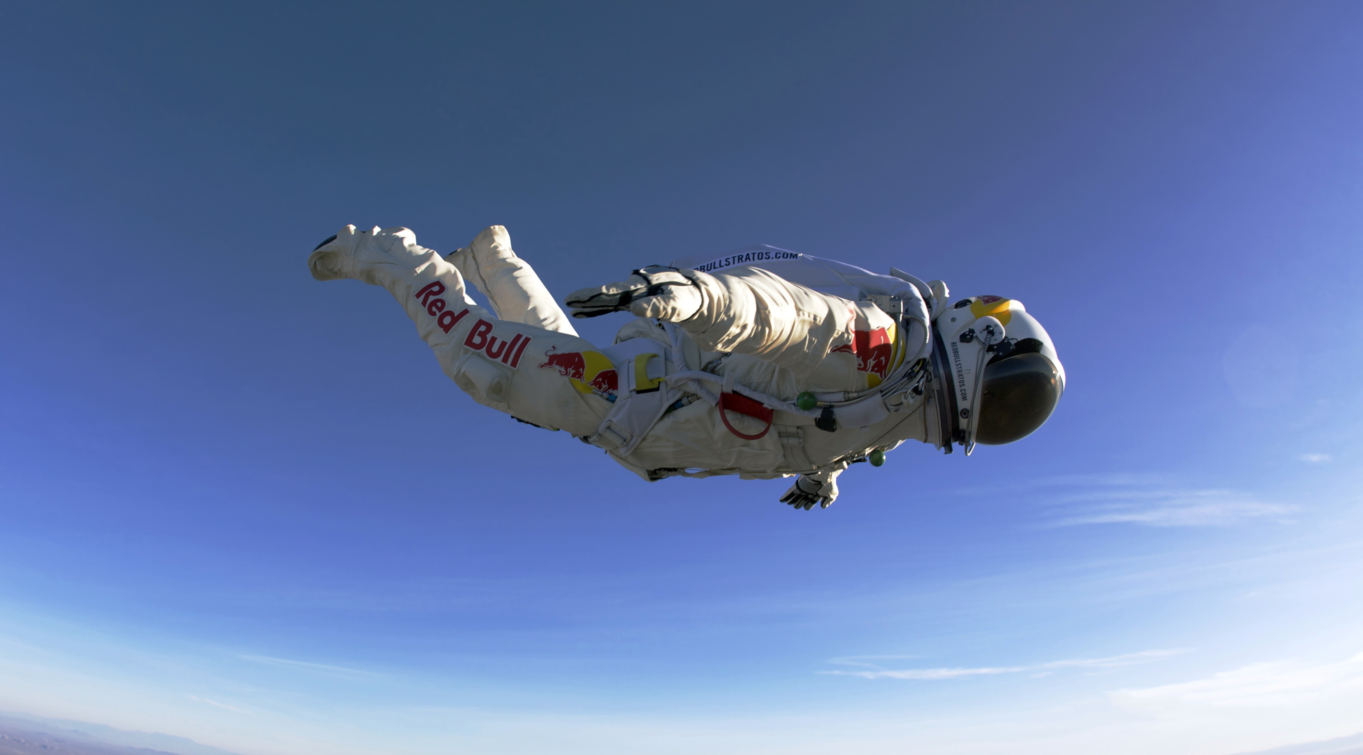 Spacesuit Atmosphere Felix Baumgartner Red Bull Jumping Sky Men Skydiving Flying Falling Skydiver 4752x2632