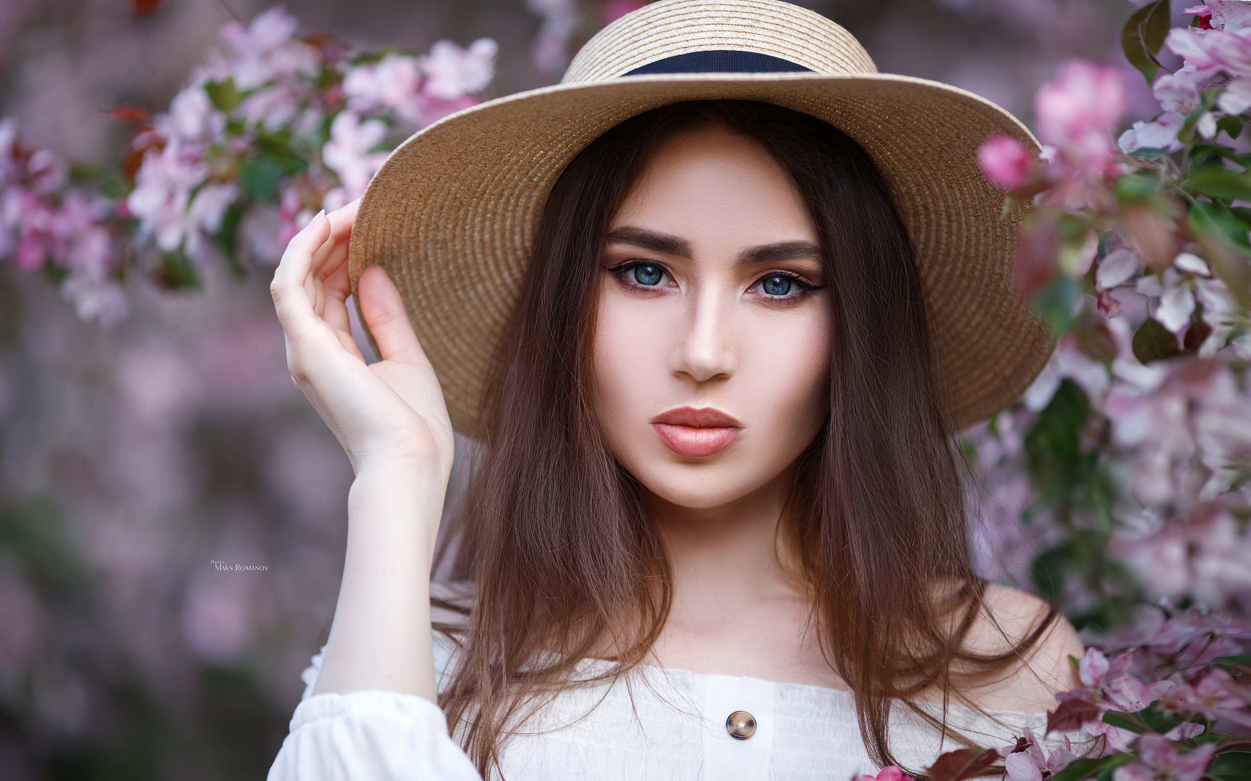 Women Maksim Romanov Hat Bare Shoulders Blue Eyes Portrait Eyeliner 2560x1600