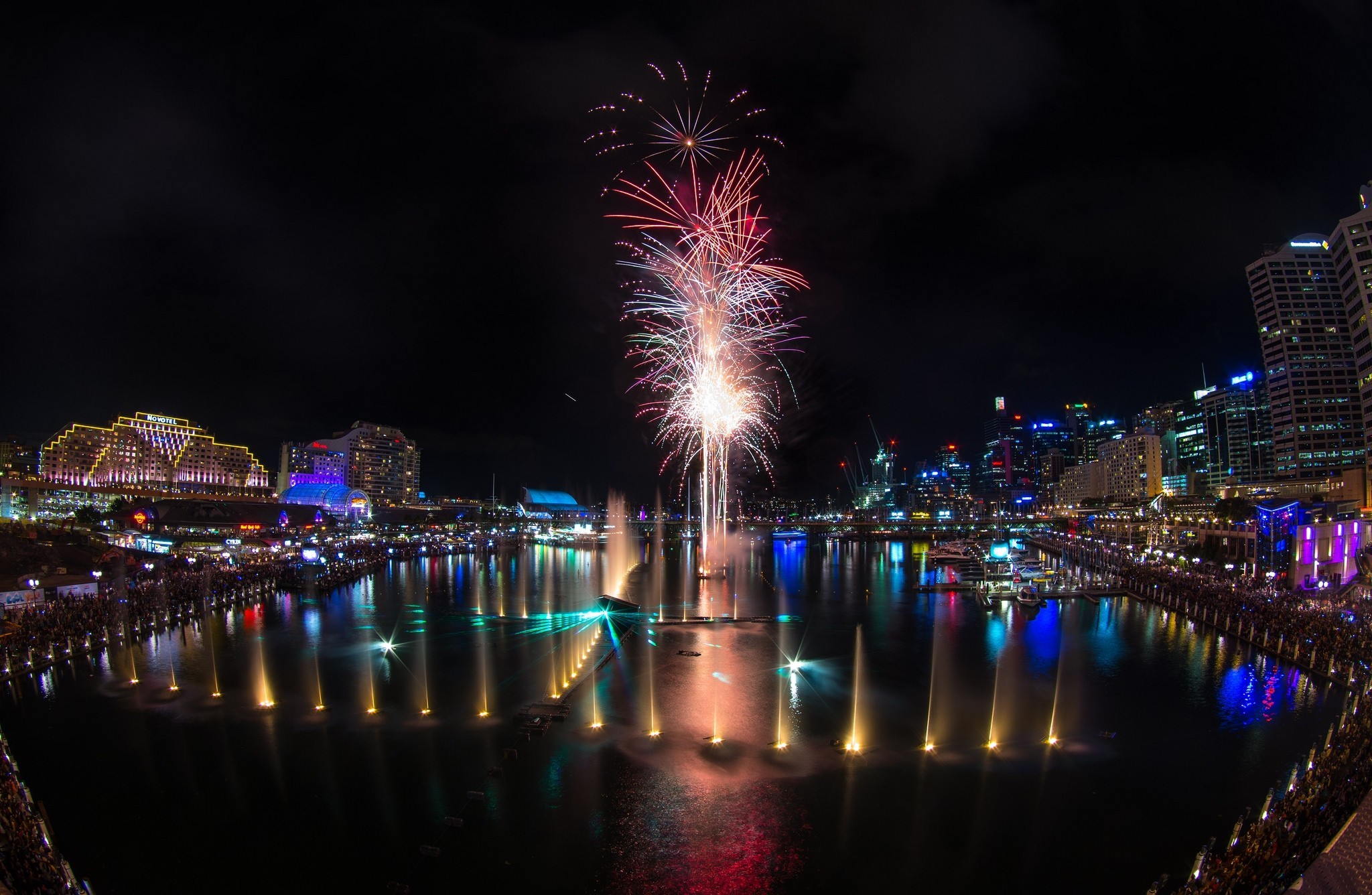 Sydney Australia Fireworks Fountain Darling Harbour 2048x1336