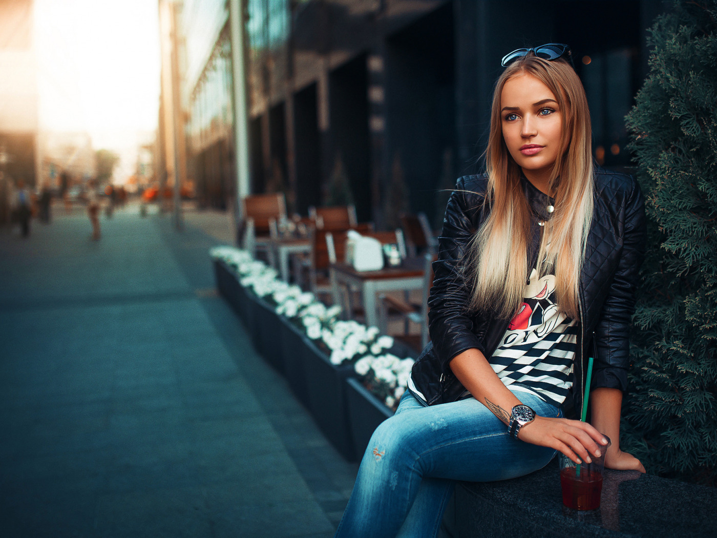 Maria Puchnina Model Blonde Women With Shades Long Hair Jacket Leather Jackets Jeans Black Jackets S 1400x1050