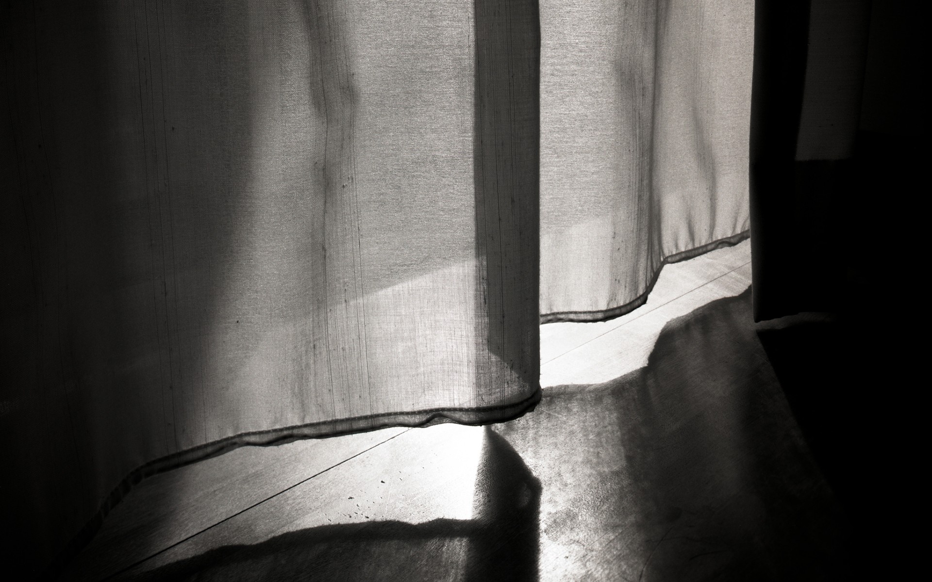 Gray Sun Rays Sheets Photography Simple Curtains Monochrome Shadow 1920x1200