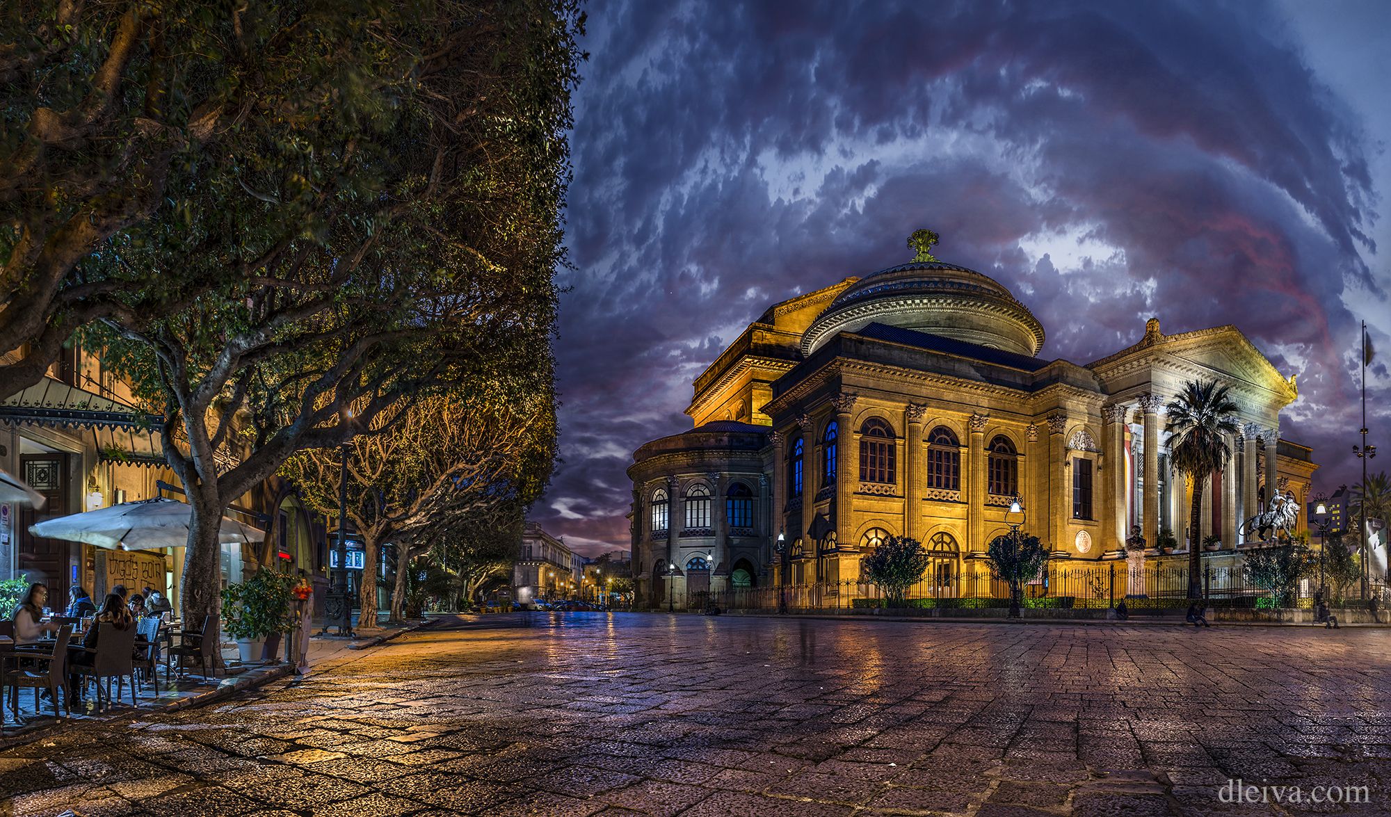 Sicily Palermo Night Theater Architecture Italy Lights Trees Square Watermarked 2000x1175
