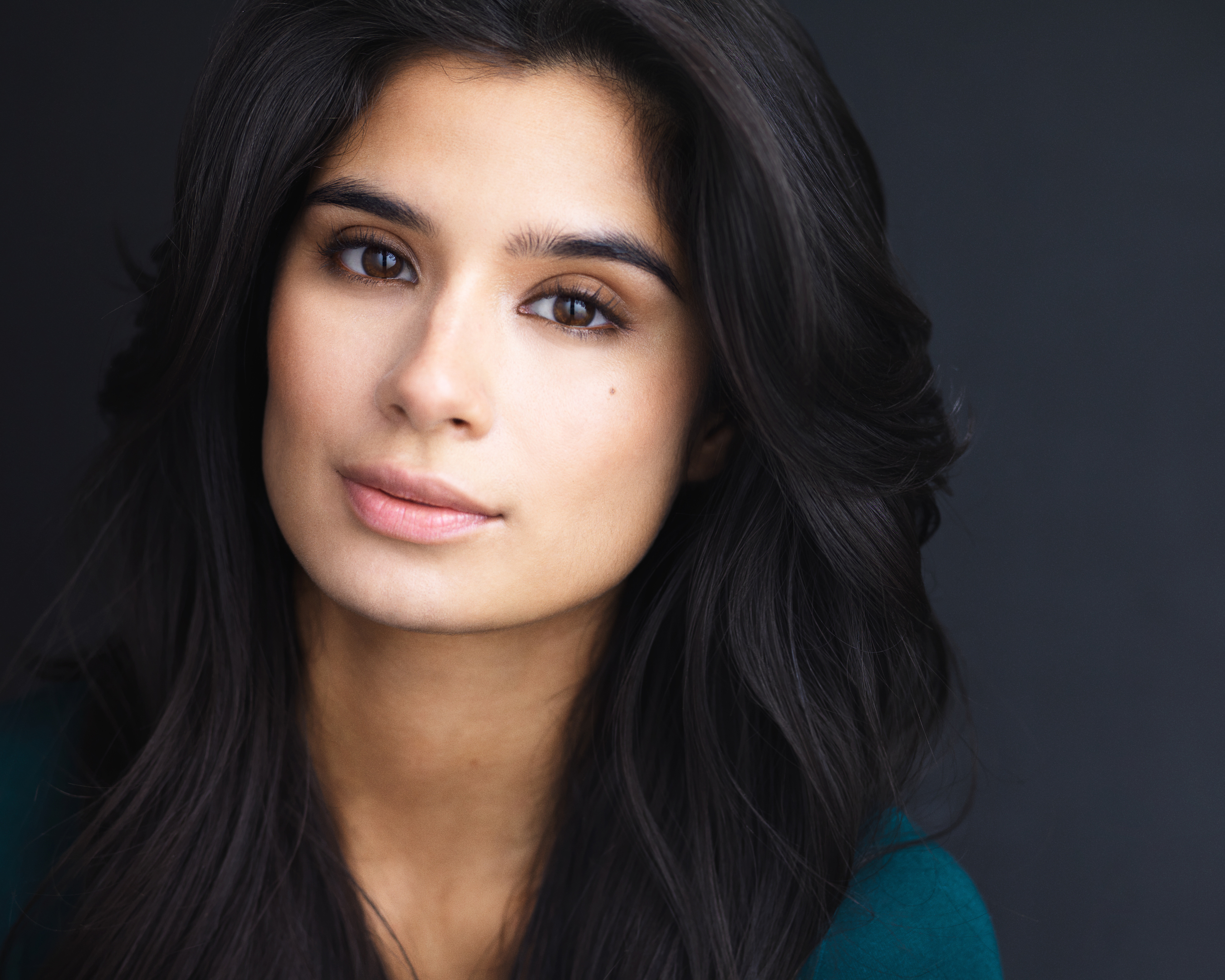 Women Black Hair Actress Diane Guerrero 2700x2160