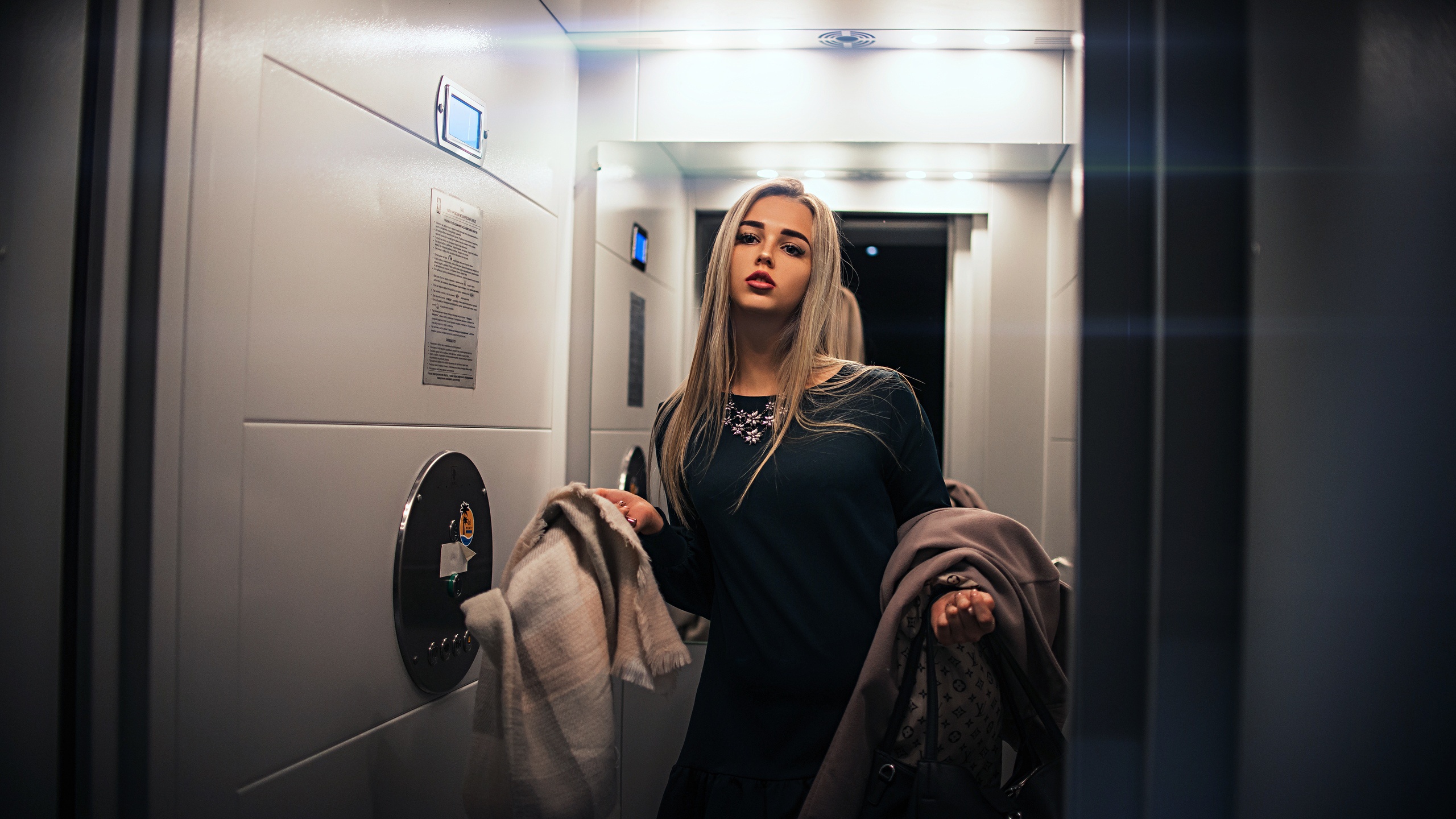 Blonde Women Model Black Dress Women Indoors Long Hair Elevator Coats Scarf 2560x1440