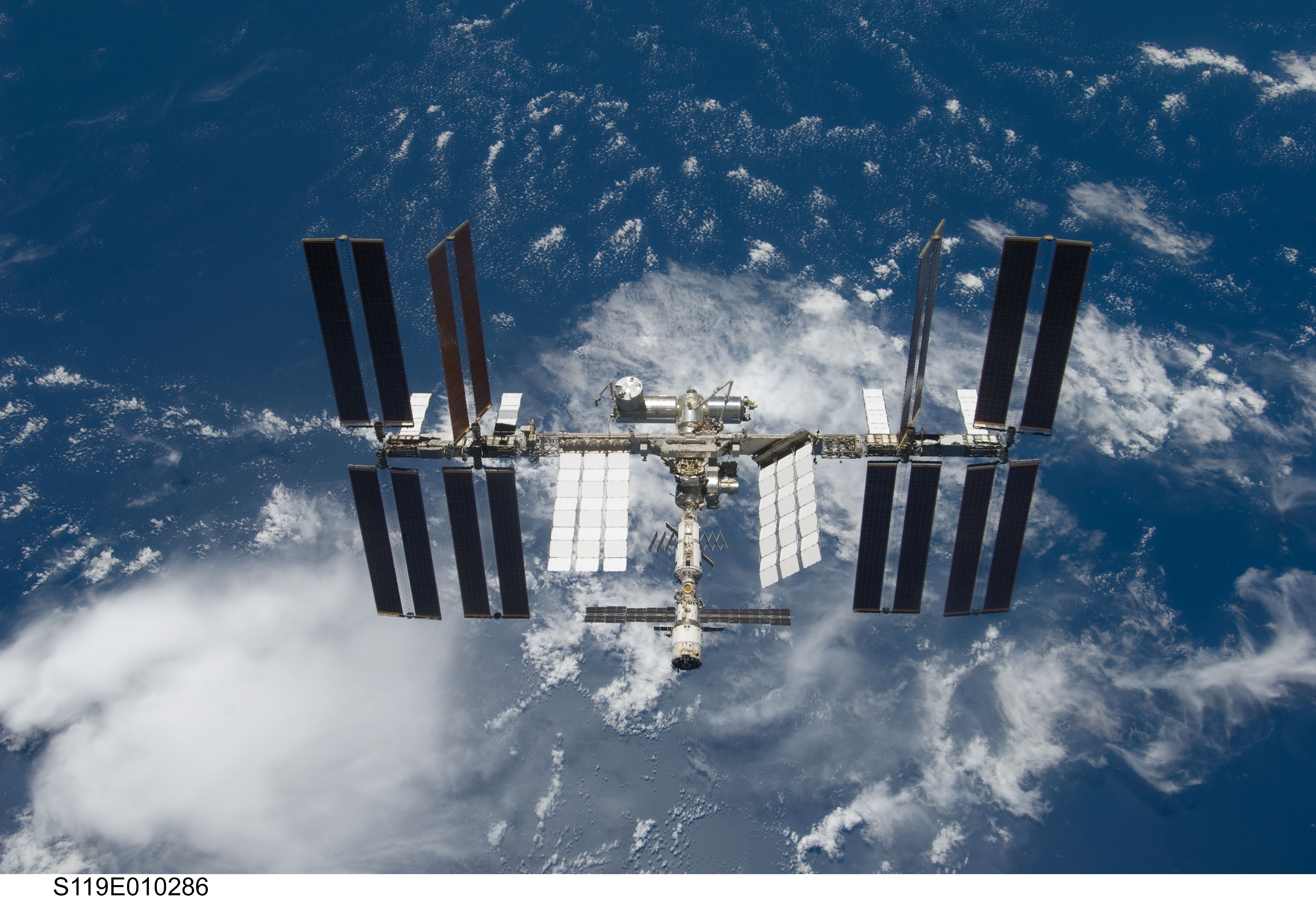 ISS Space Earth Space Station 4288x2929