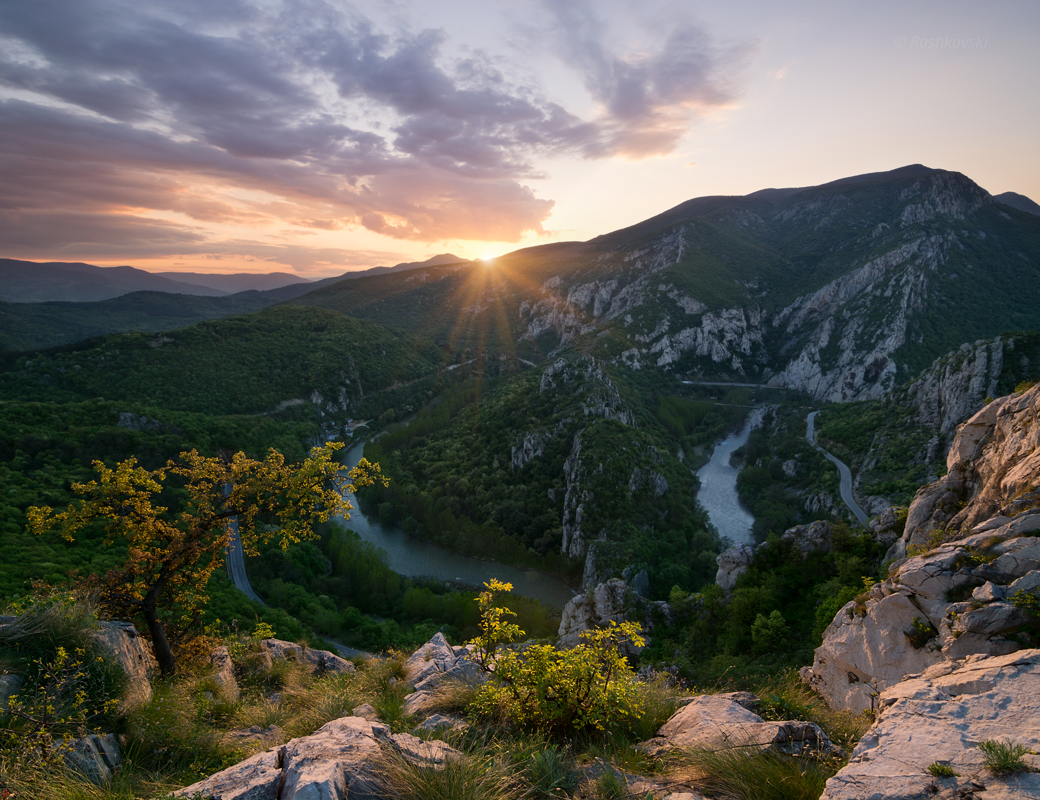 Bulgaria Sun Sunset Rock Balcans Spring River 2048x1575