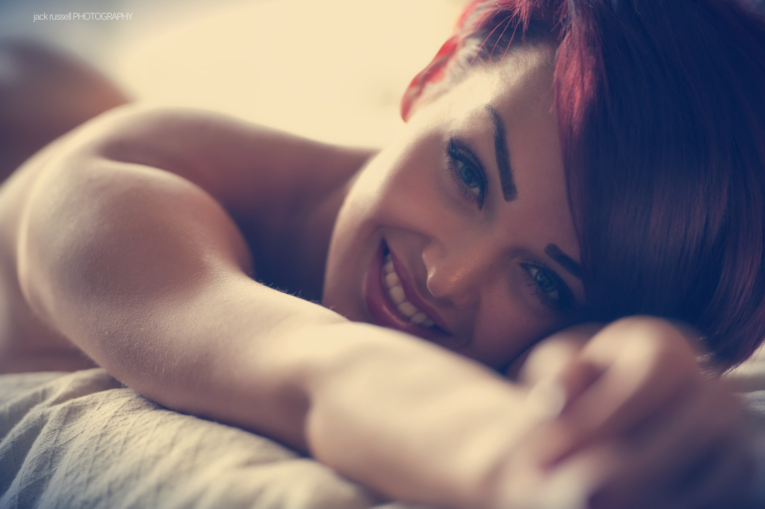 Women Short Hair Redhead In Bed Face Rosie Robinson 2574x1713