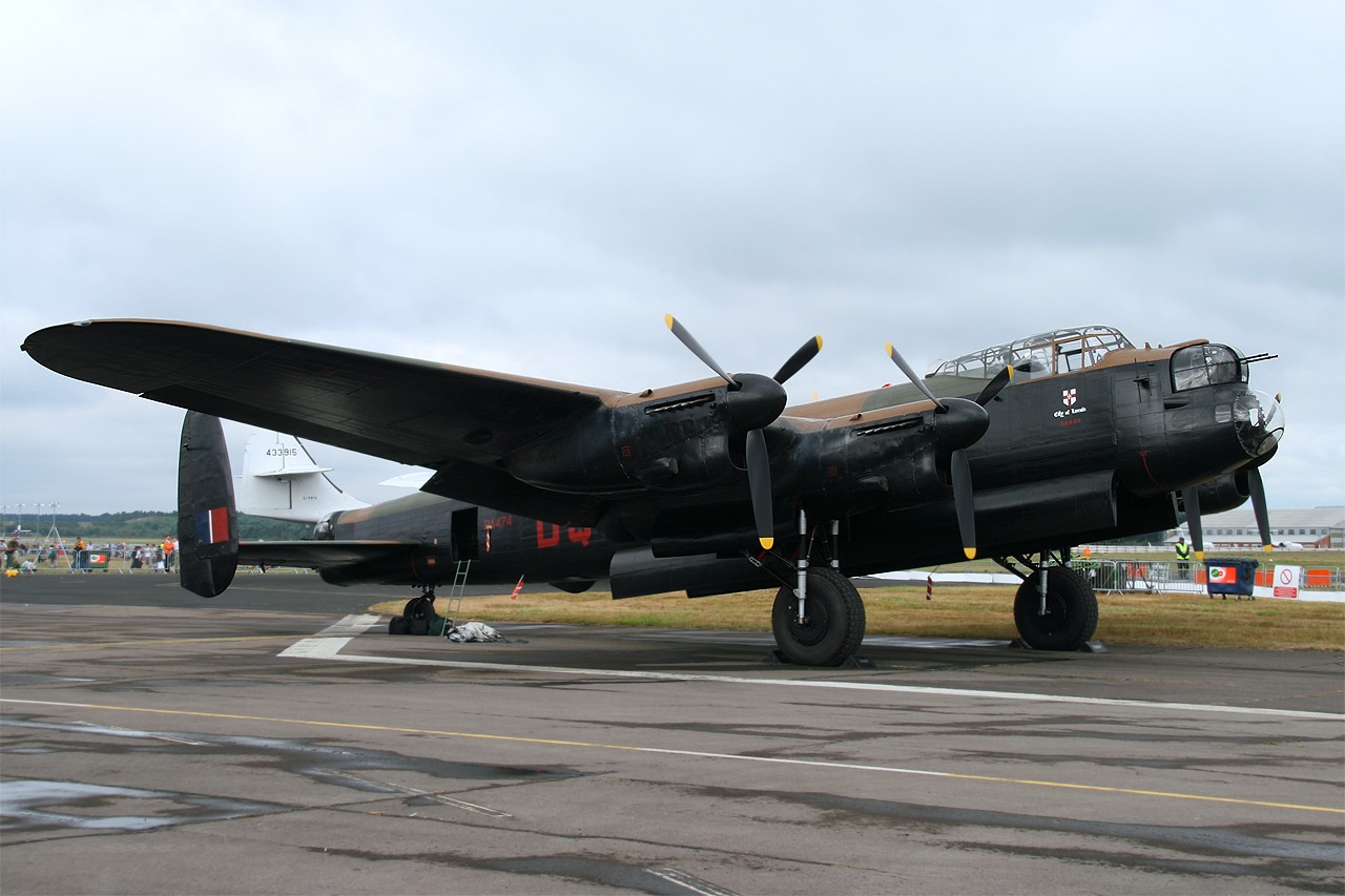 Bomber Avro Lancaster Aircraft Military Aircraft Warbird 1280x853