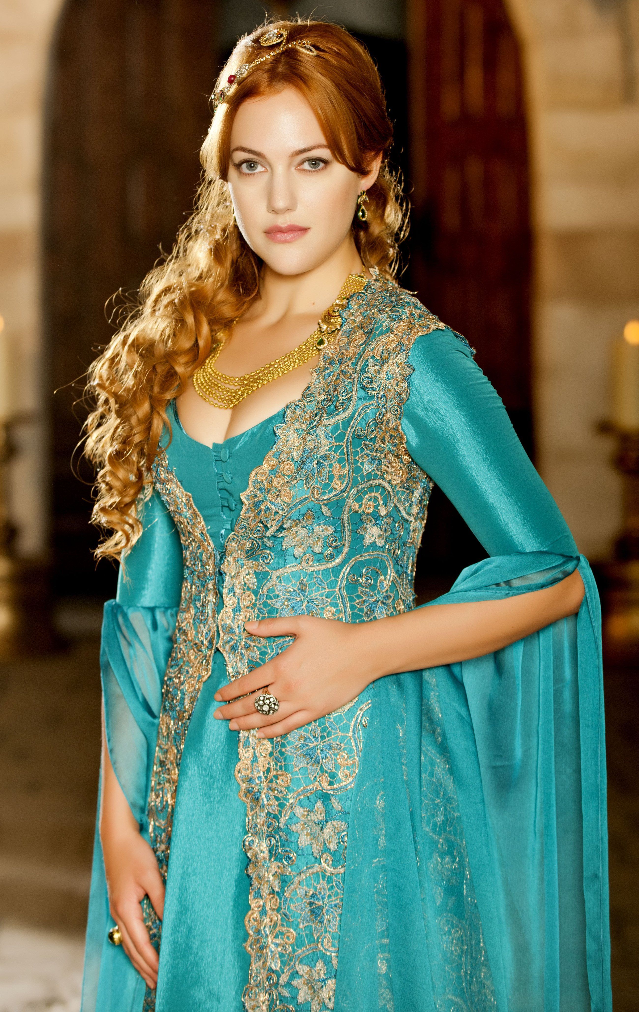 Turkish Actress Turkish Dress Readhead Magnificent Century 2600x4119