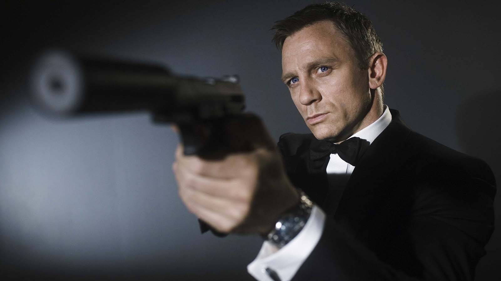 Daniel Craig James Bond 007 Walther Men 1600x900