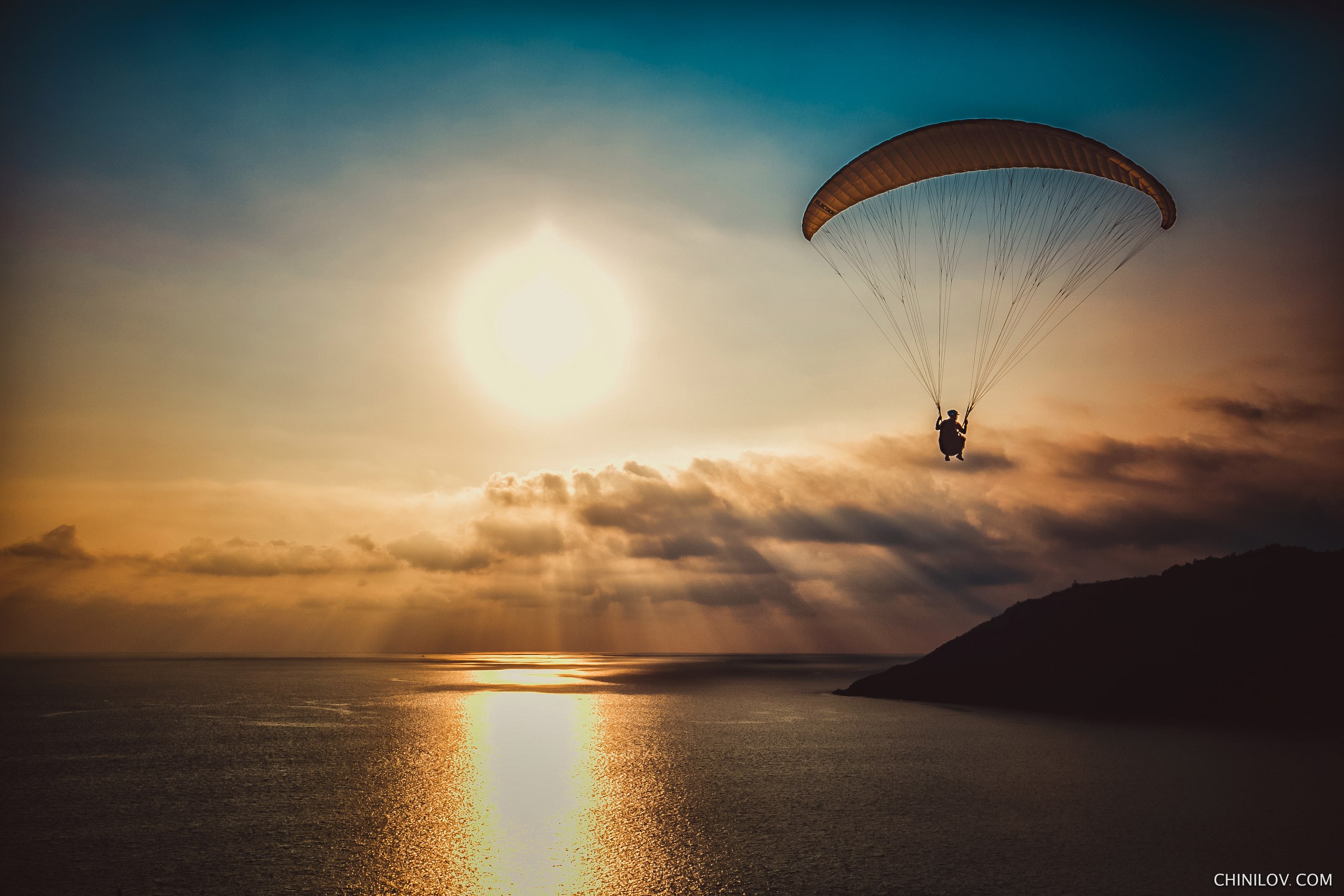 Nature Paragliding Sun Dark Sunlight Sky Ivan Chinilov 2560x1707