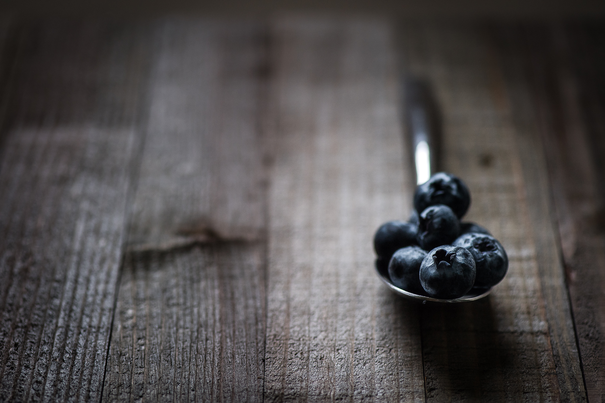 Fruit Blueberries Silverware Spoon Wooden Surface 2048x1365