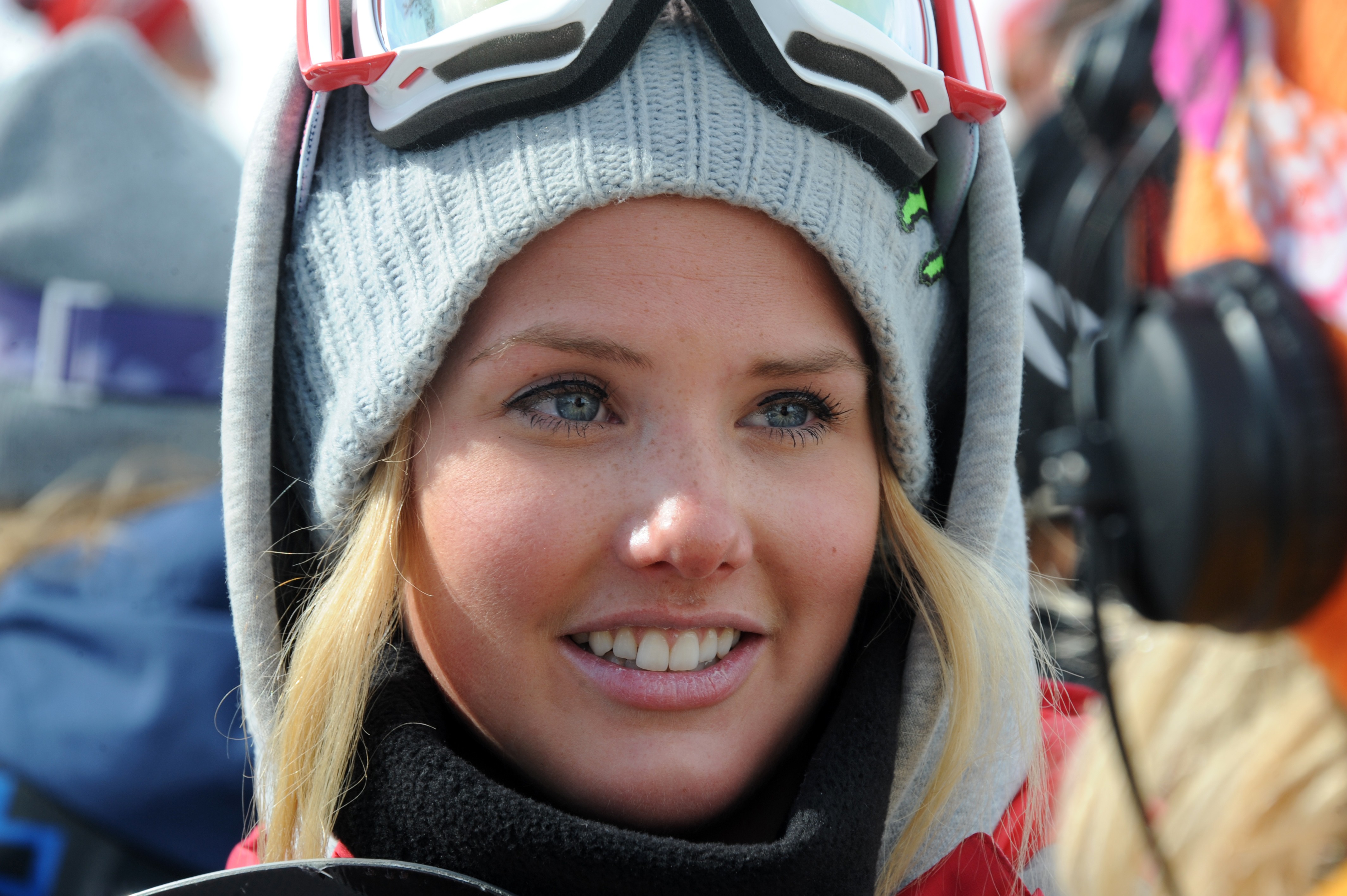 Women Smiling Silje Norendal Hat Norwegian Snowboarding 4256x2832