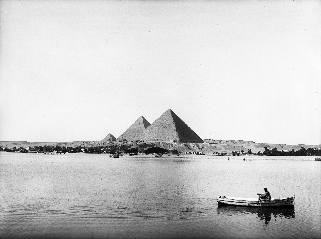 Nature Landscape Architecture Egypt Pyramids Of Giza Water Pyramid Old Photos Monochrome Flood Boat  1280x952