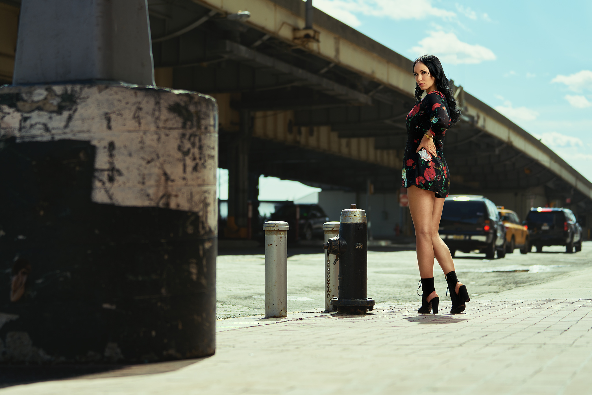 Women Model Looking At Viewer Dark Hair Urban Street Playsuit Heels Car Hands On Hips Women Outdoors 2048x1366