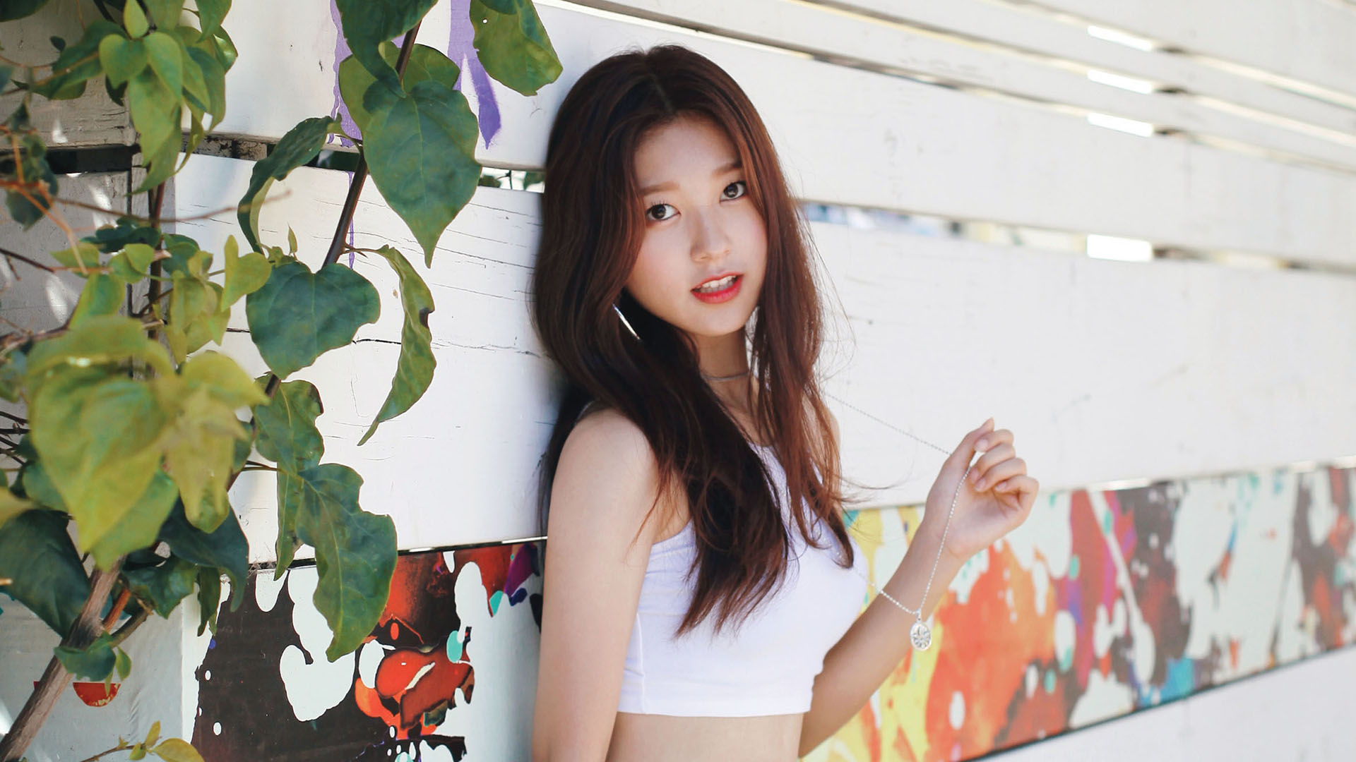 K Pop Choerry Women Plants Leaves Asian Brunette 1920x1080