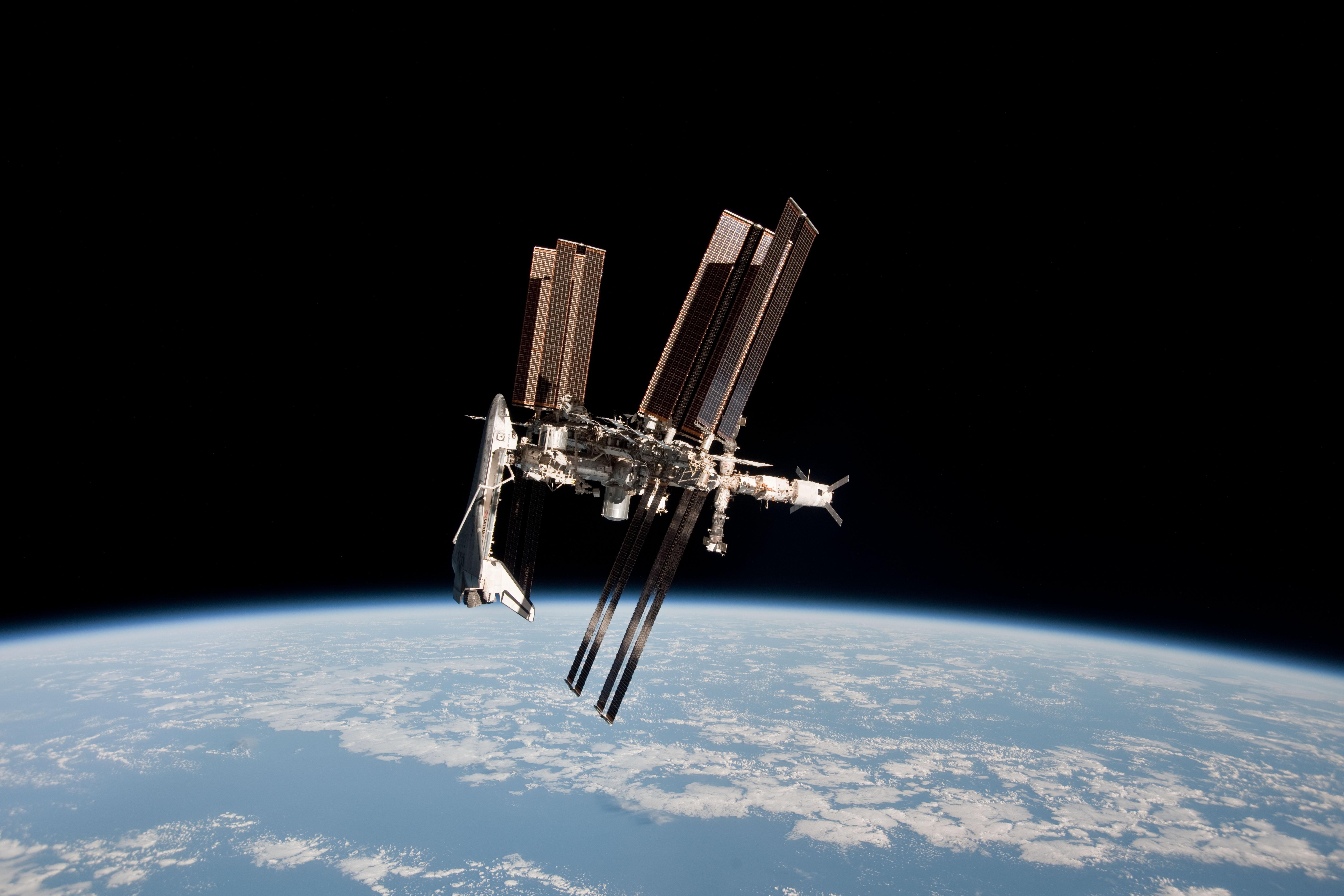 Space Space Station Space Shuttle Earth Planet Spaceship International Space Station Space Shuttle E 6048x4032