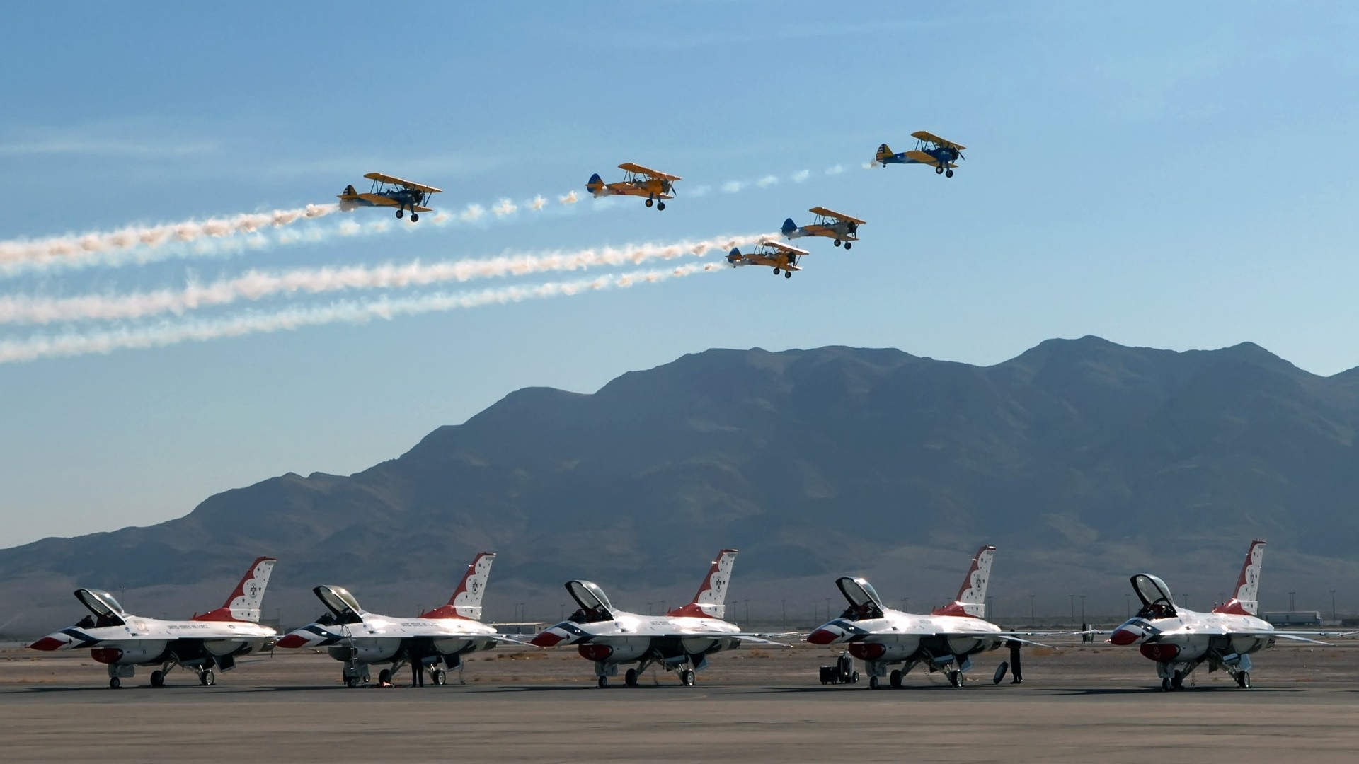 Military Aircraft Airplane Sky Jets General Dynamics F 16 Fighting Falcon Contrails Military Aircraf 1920x1080