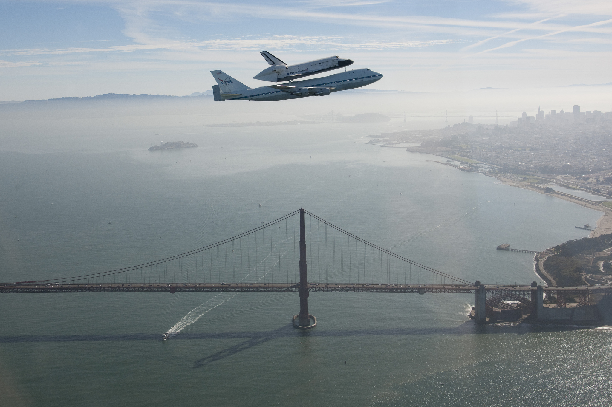 Golden Gate Bridge San Francisco Aerial Ocean Shuttle Airplane NASA Space Shuttle 2048x1365