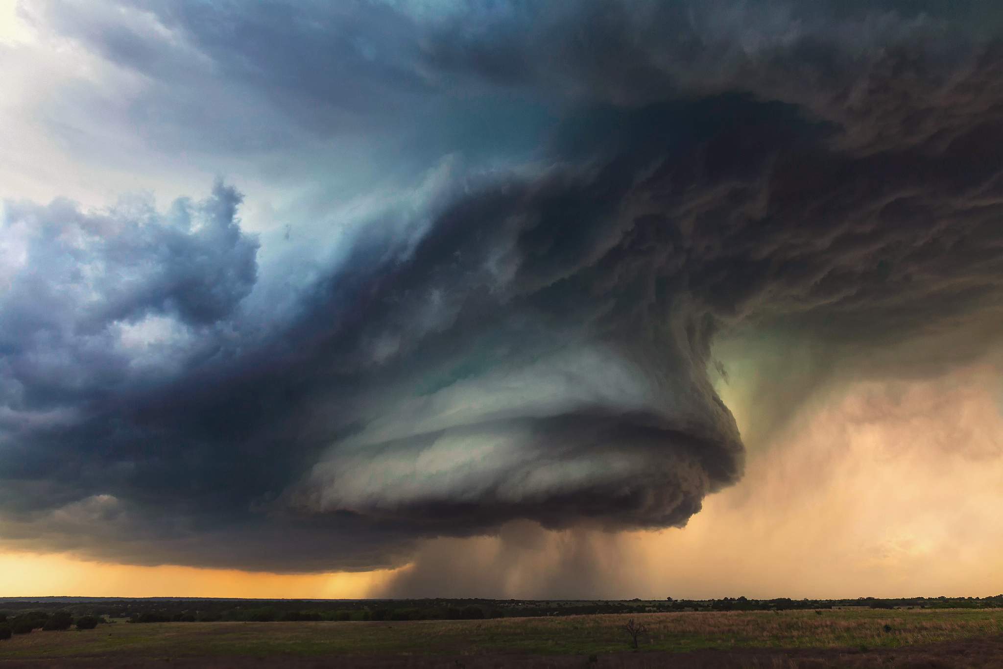 Tornado Great Plains Texas Storm 2048x1365