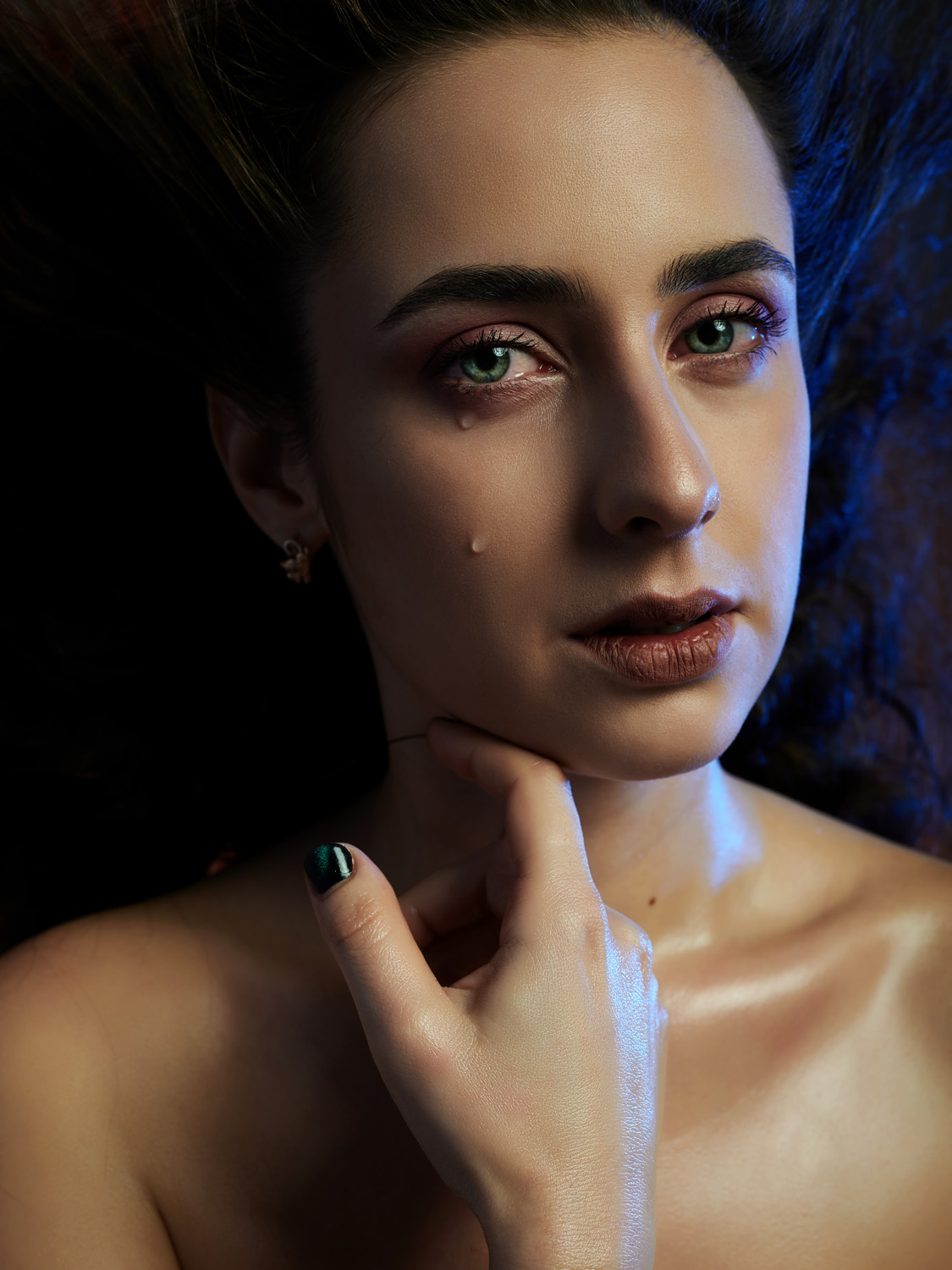 Women Tears Model Face Portrait Gene Oryx Makeup Painted Nails Green Eyes 1125x1500