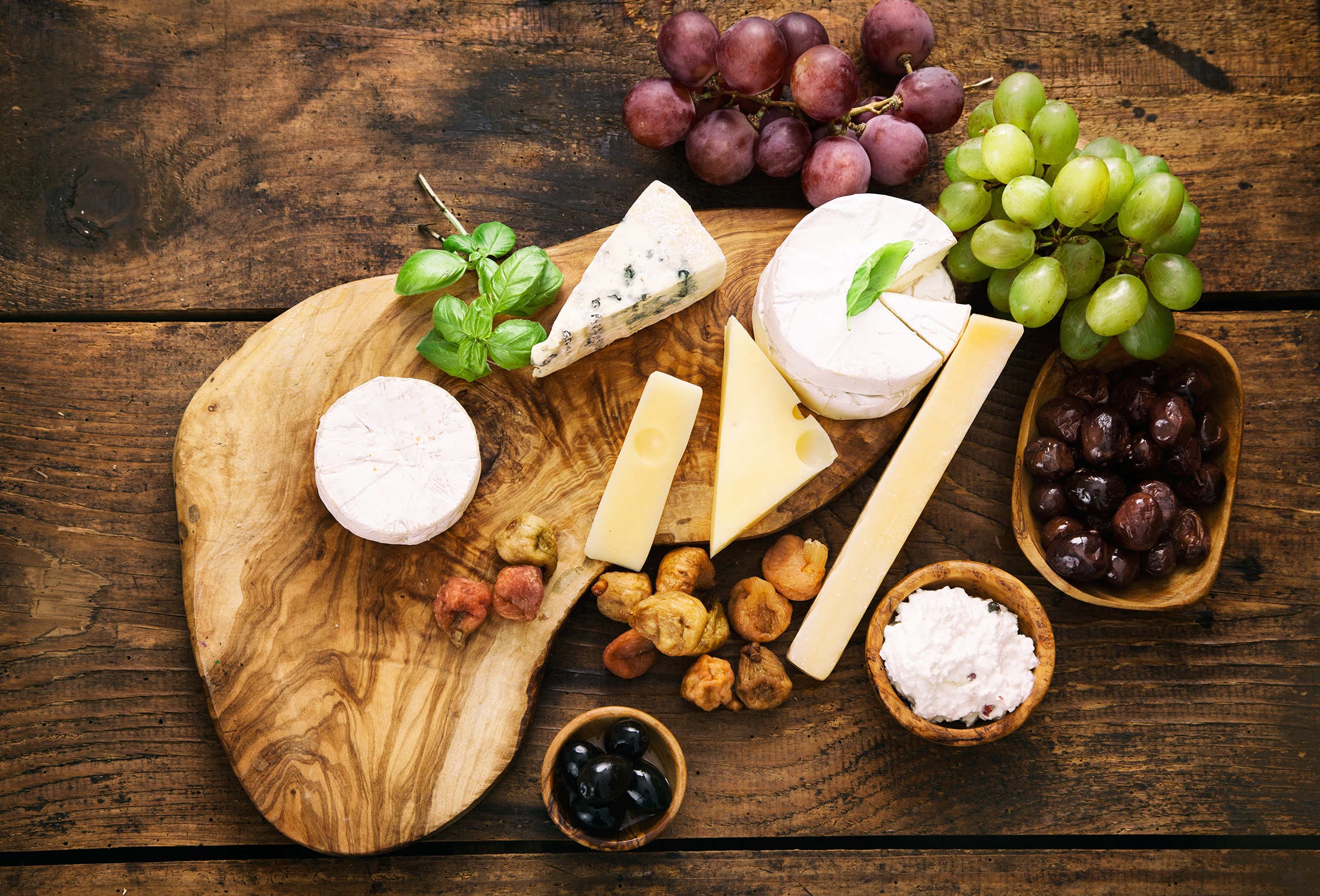 Still Life Food Cheese Olives Grapes Cutting Board 2300x1561