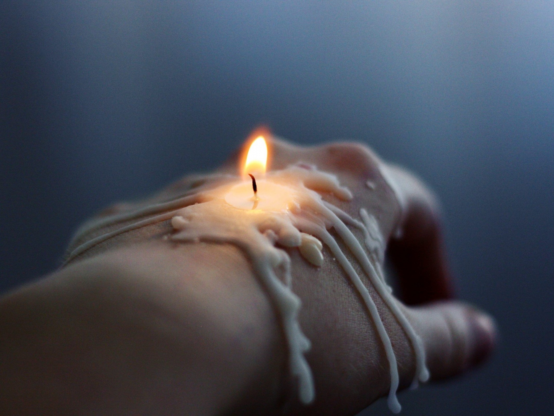 Closeup Photography Depth Of Field Candles Fire Burning Wax Melting Fingers Simple Background 1920x1440