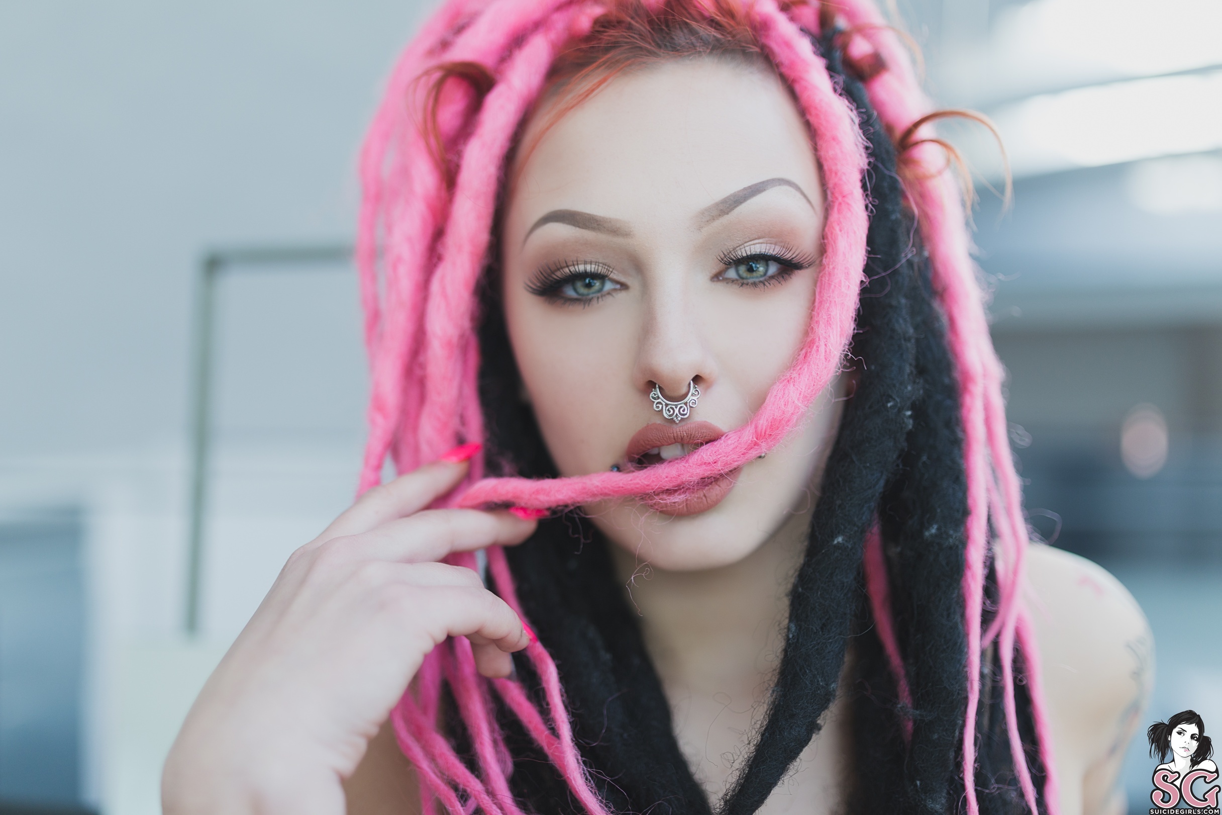 Women Brunette Pink Hair Blue Eyes Piercing Tattoo Dreadlocks Nose Ring Pierced Septum 2432x1621