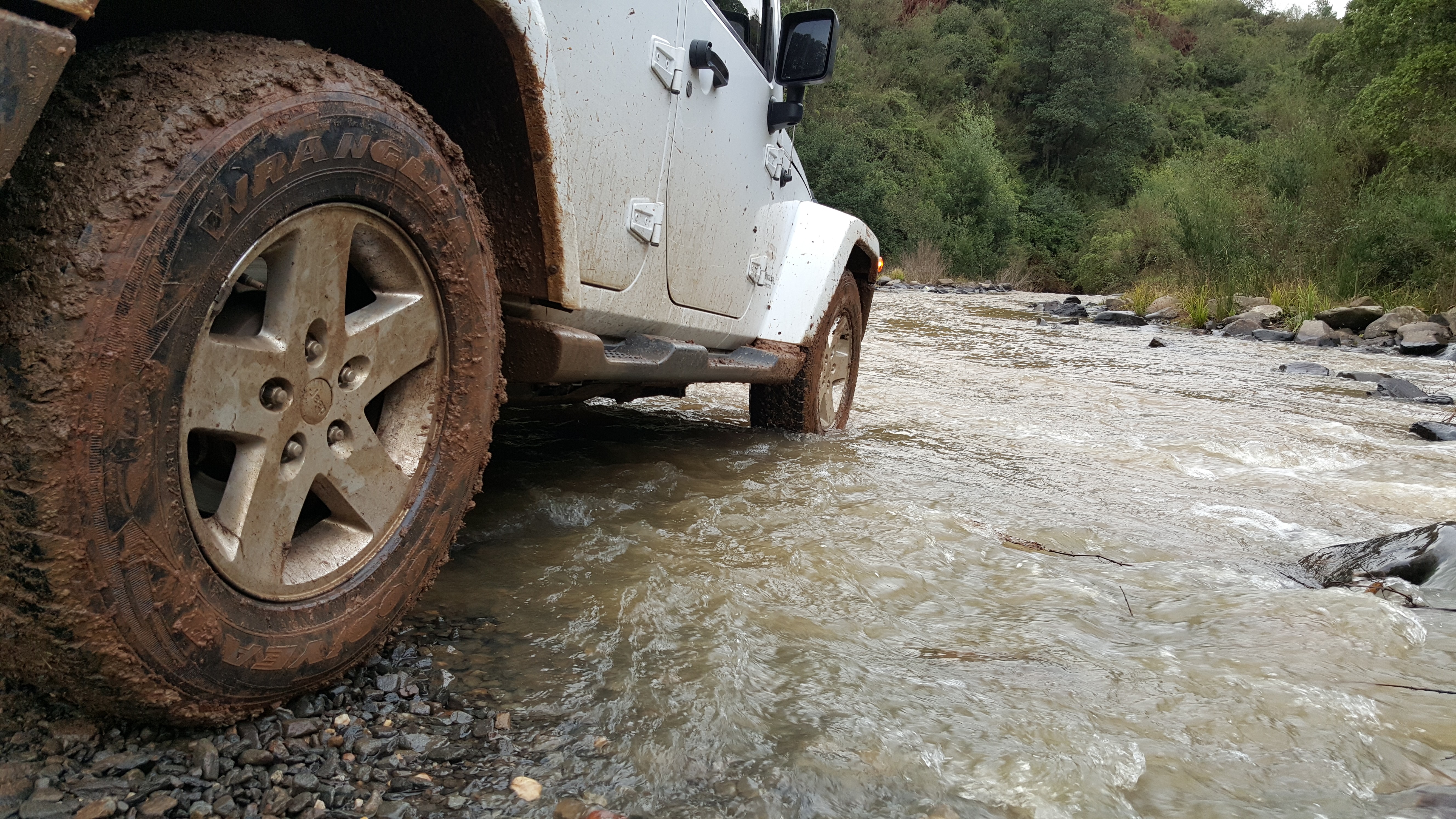 Jeep Wrangler Off Road Mud Dirty Vehicle Jeep 4x4 5312x2988