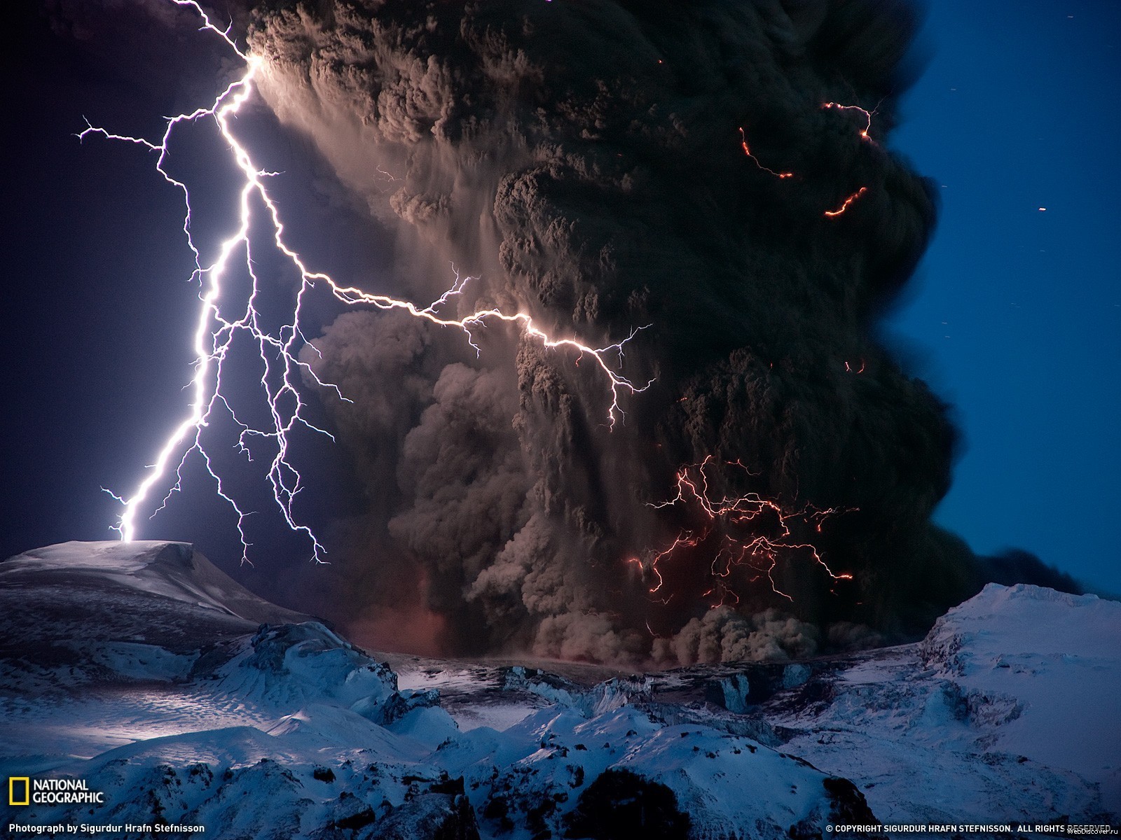 National Geographic Ash Lightning Volcano Nature Eruptions 1600x1200