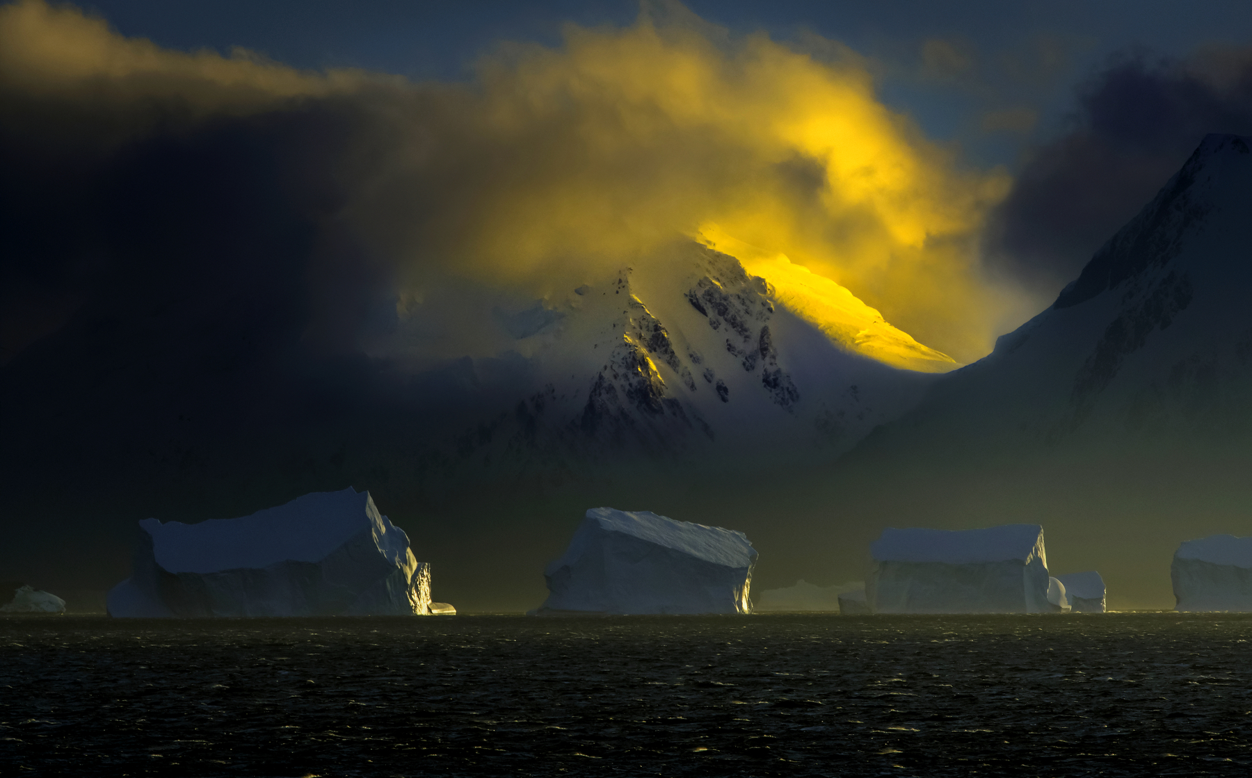 Antarctica Iceberg Snowy Mountain Mist Sky Water Sea Sunrise 1800x1119