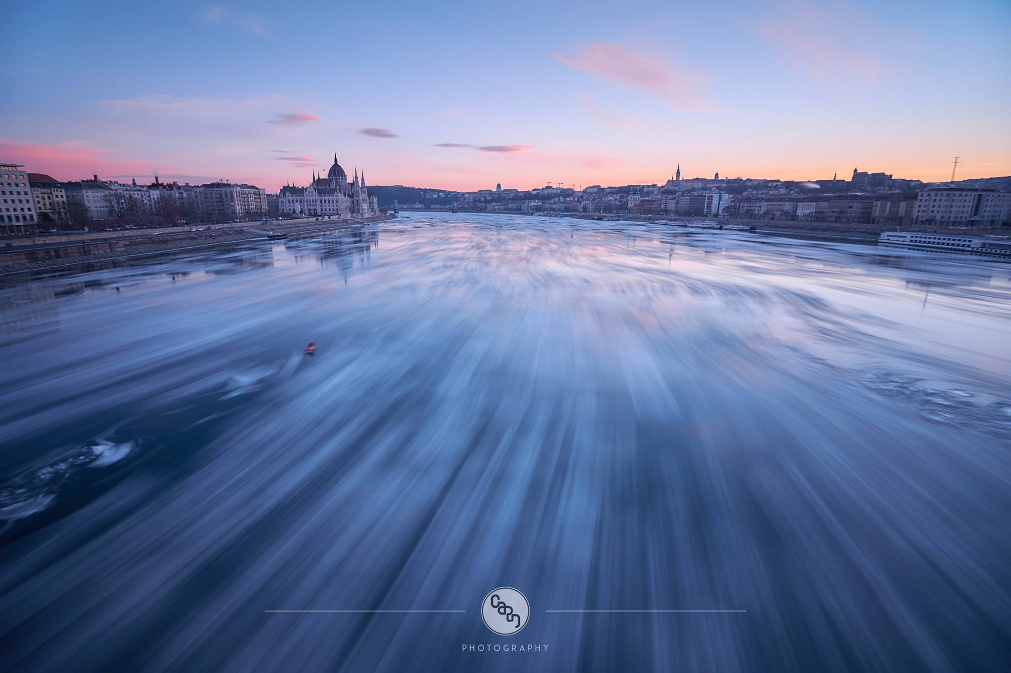 Budapest Danube Hungarian Hungary Hungarian Parliament Building Long Exposure 2048x1365