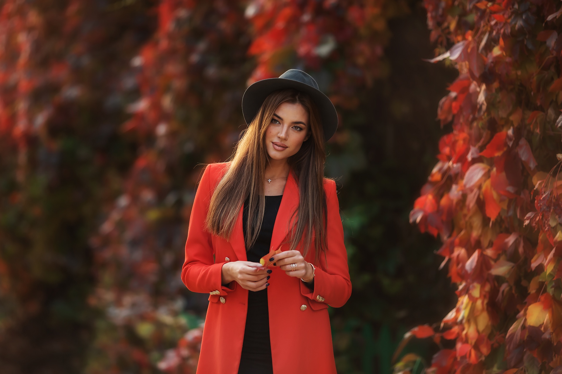 Women Outdoors Women Model Hat Brunette Long Hair Anastasia Barmina Black Hat Red Coat Coats Anastas 1920x1280
