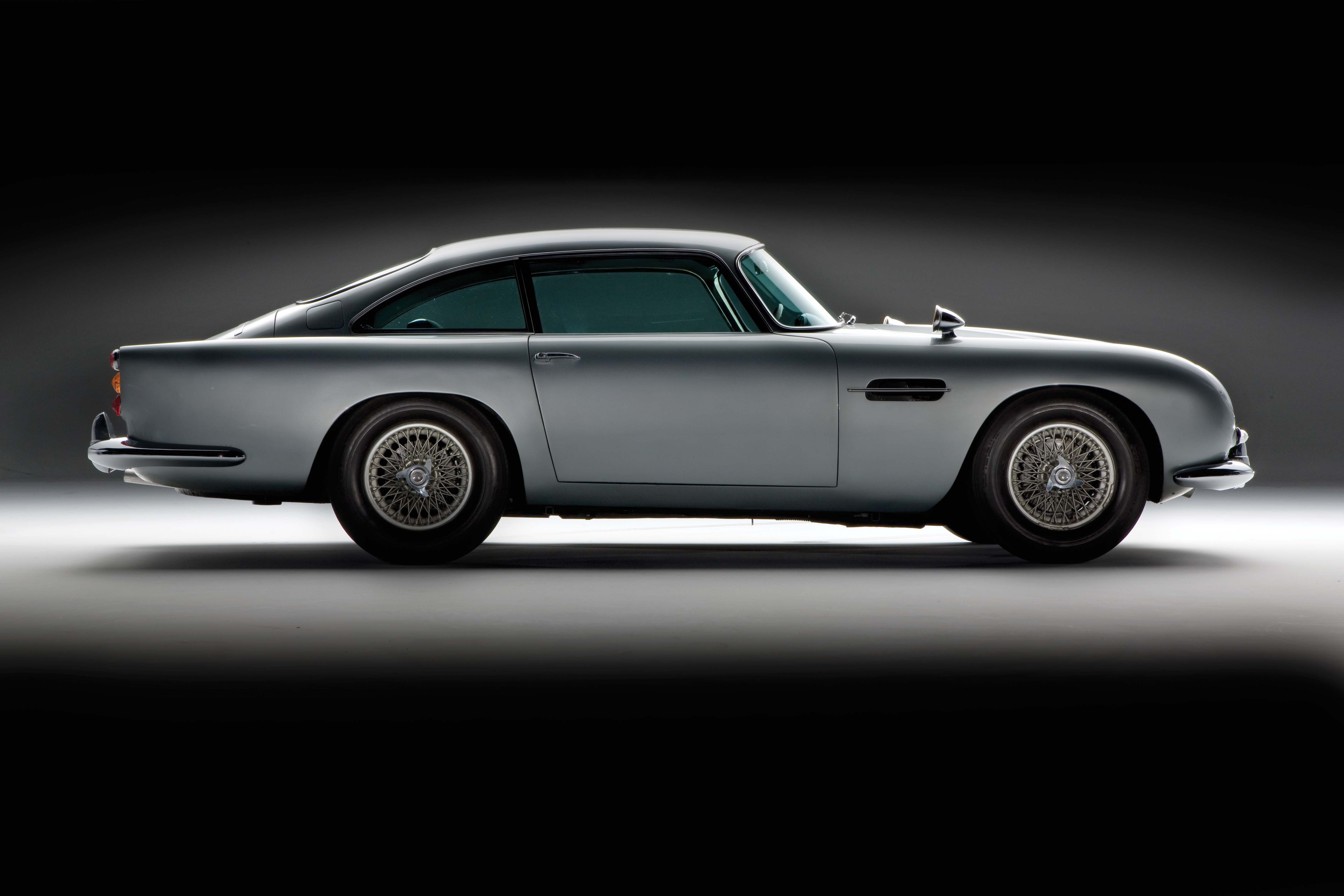 Vehicles Aston Martin DB5 5616x3744