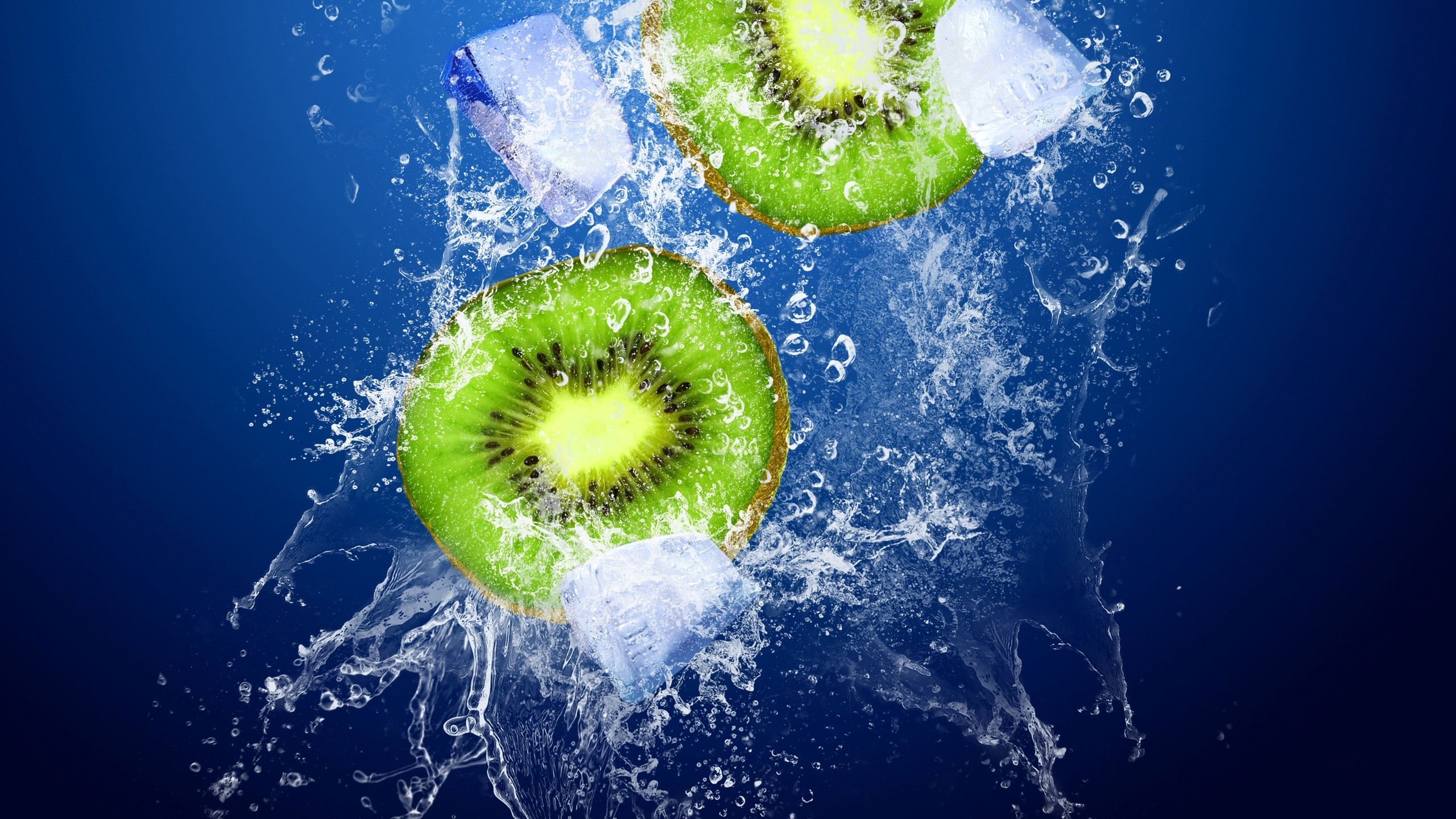 Fruit Water Splashes Kiwi Fruit 2560x1440