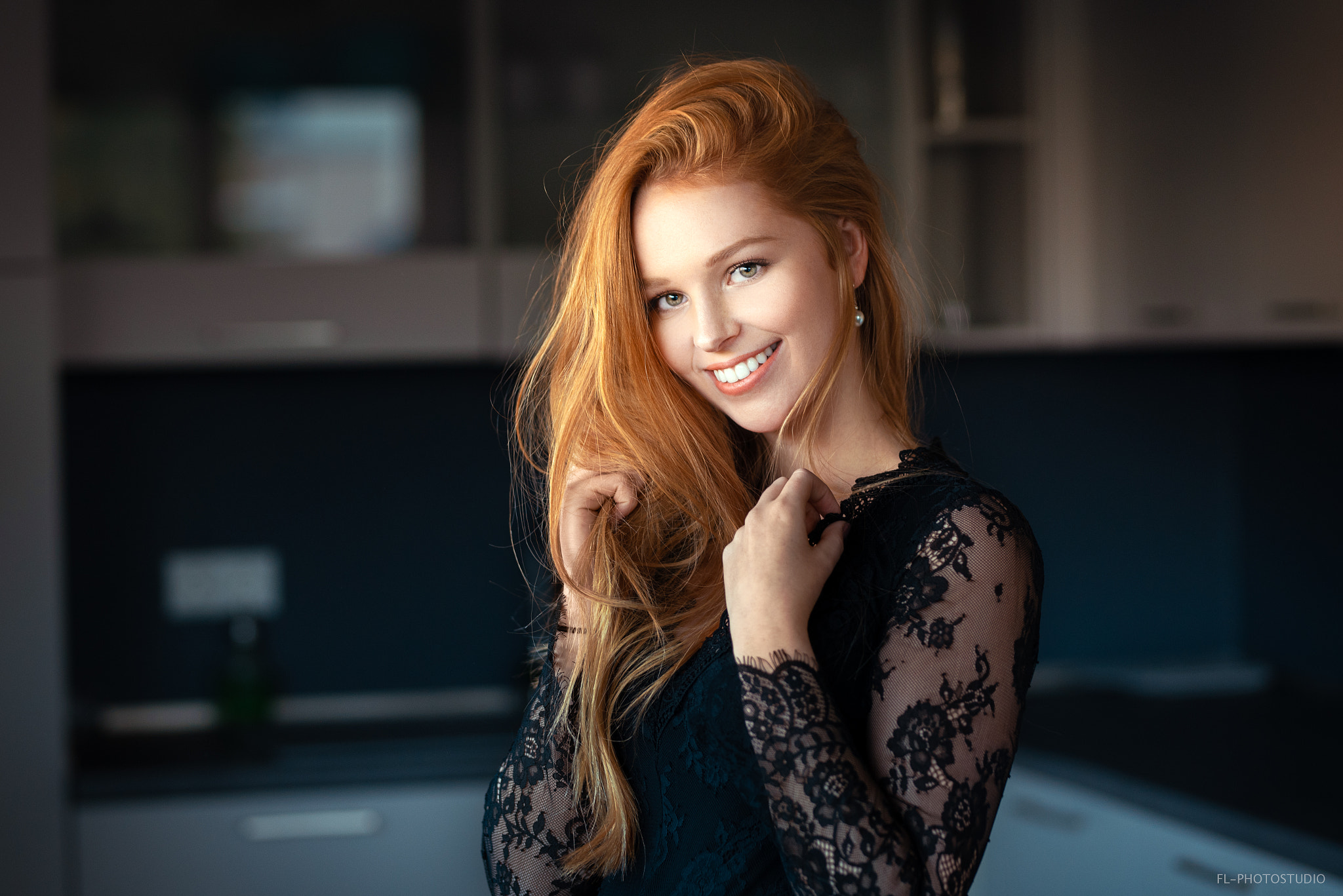 Women Model Redhead Smiling Long Hair Lods Franck Open Mouth Black Clothes Black Clothing Pearl Earr 2048x1367