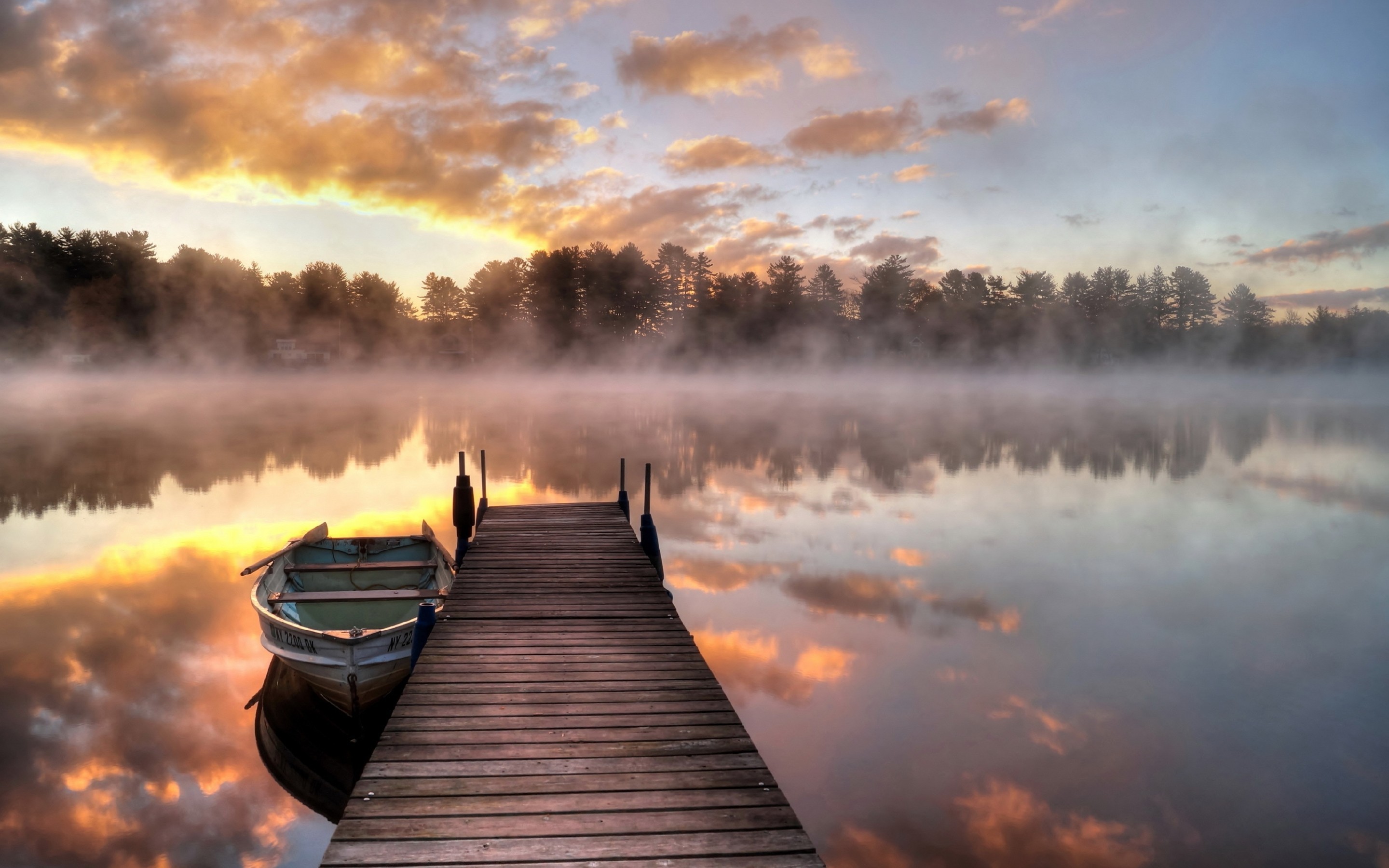 Lake Pier Mist Boat Planks Calm Calm Waters Nature 2880x1800
