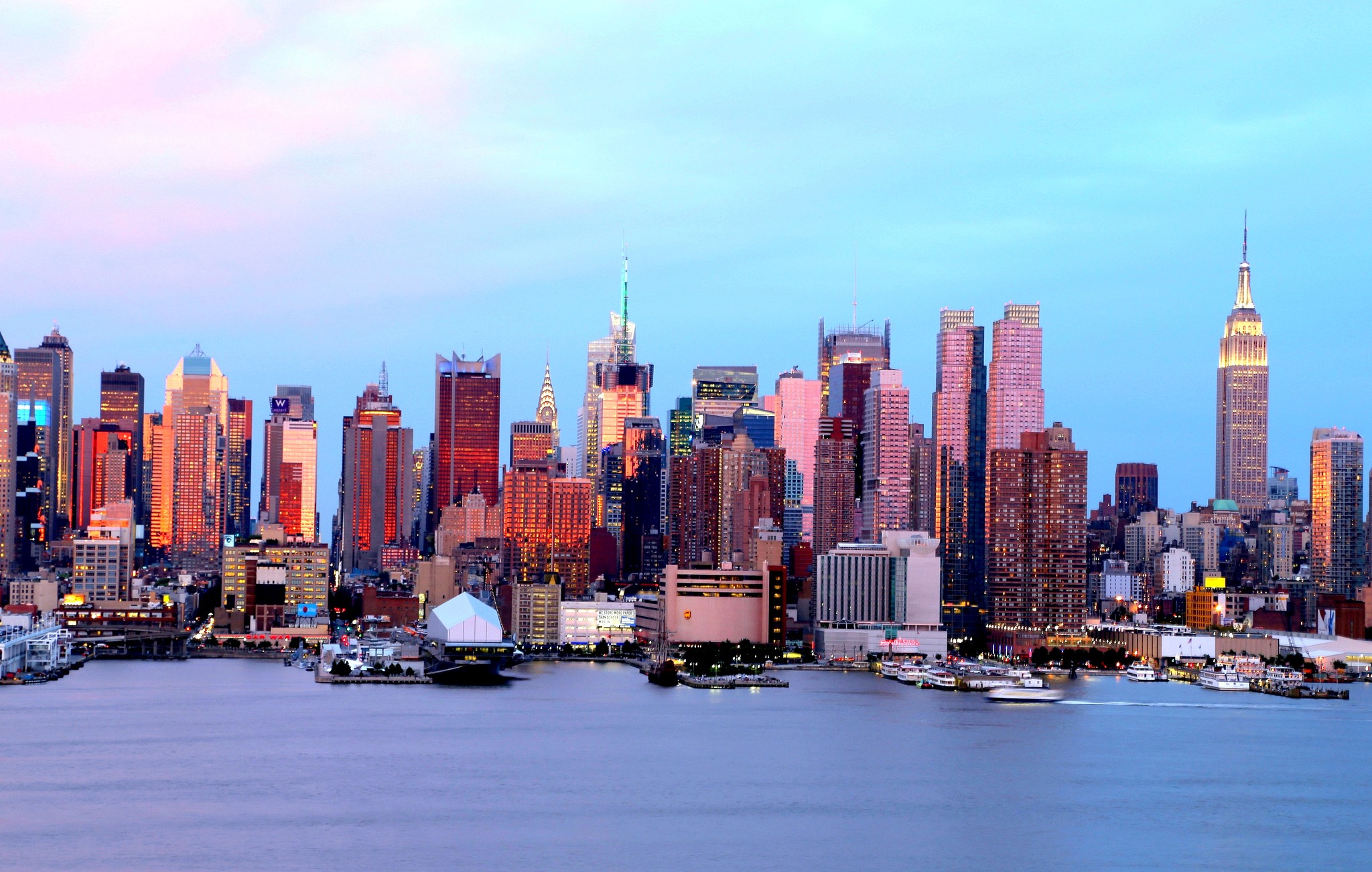 City Manhattan New York City Ports Cityscape Skyscraper 2048x1302