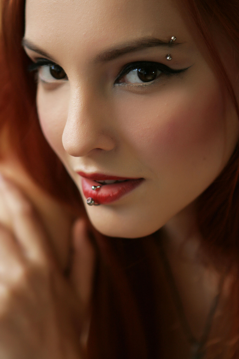 Kira W Red Lipstick Pierced 1000x1500